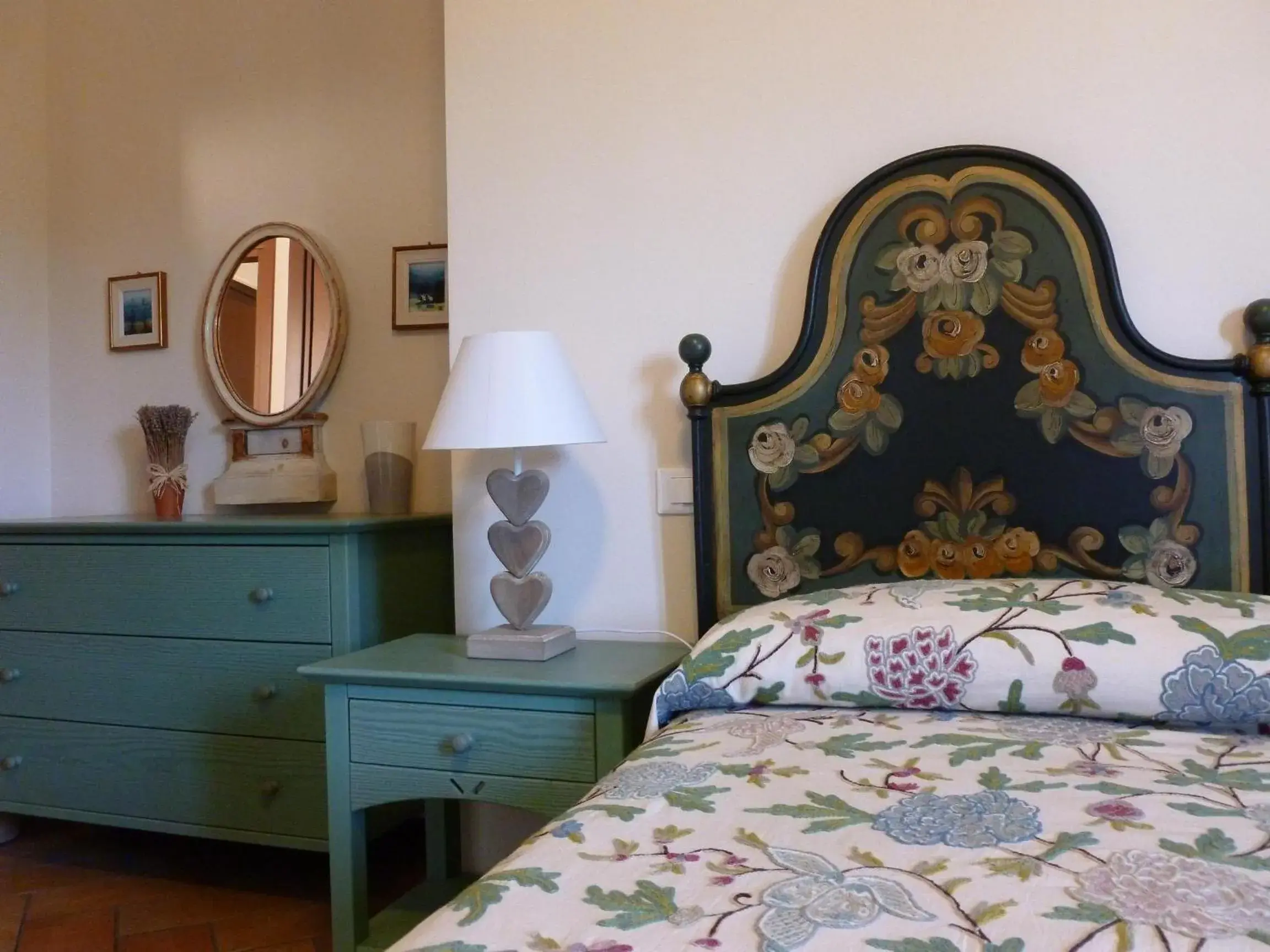 Two-Bedroom Apartment in Agriturismo Grillo Iole Winery Two-Bedroom Apartment in Agriturismo Grillo Iole Winery