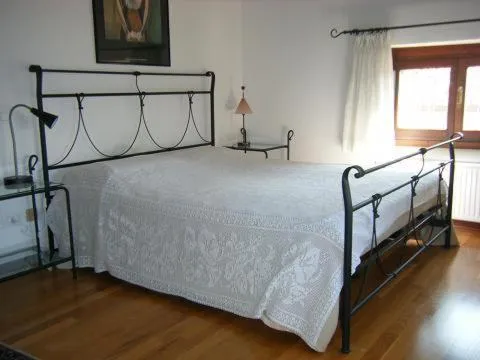 Photo of the whole room, Bed in Agriturismo Grillo Iole Winery
