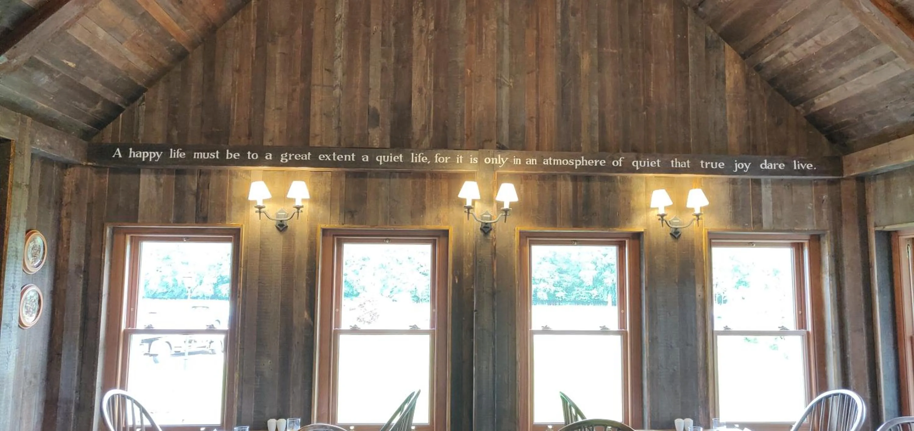 Breakfast in Rokeby Manor