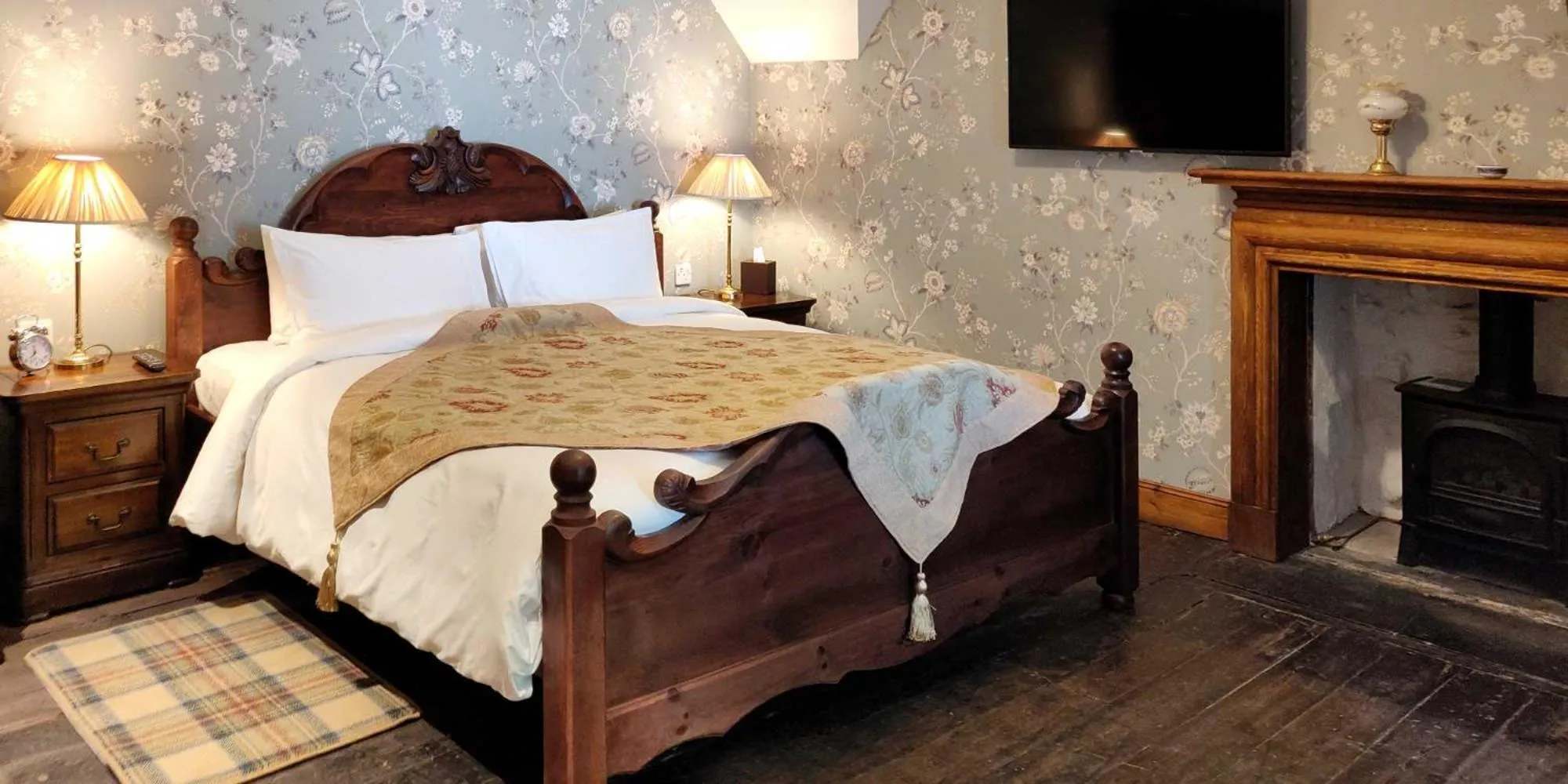 Bed in Rokeby Manor