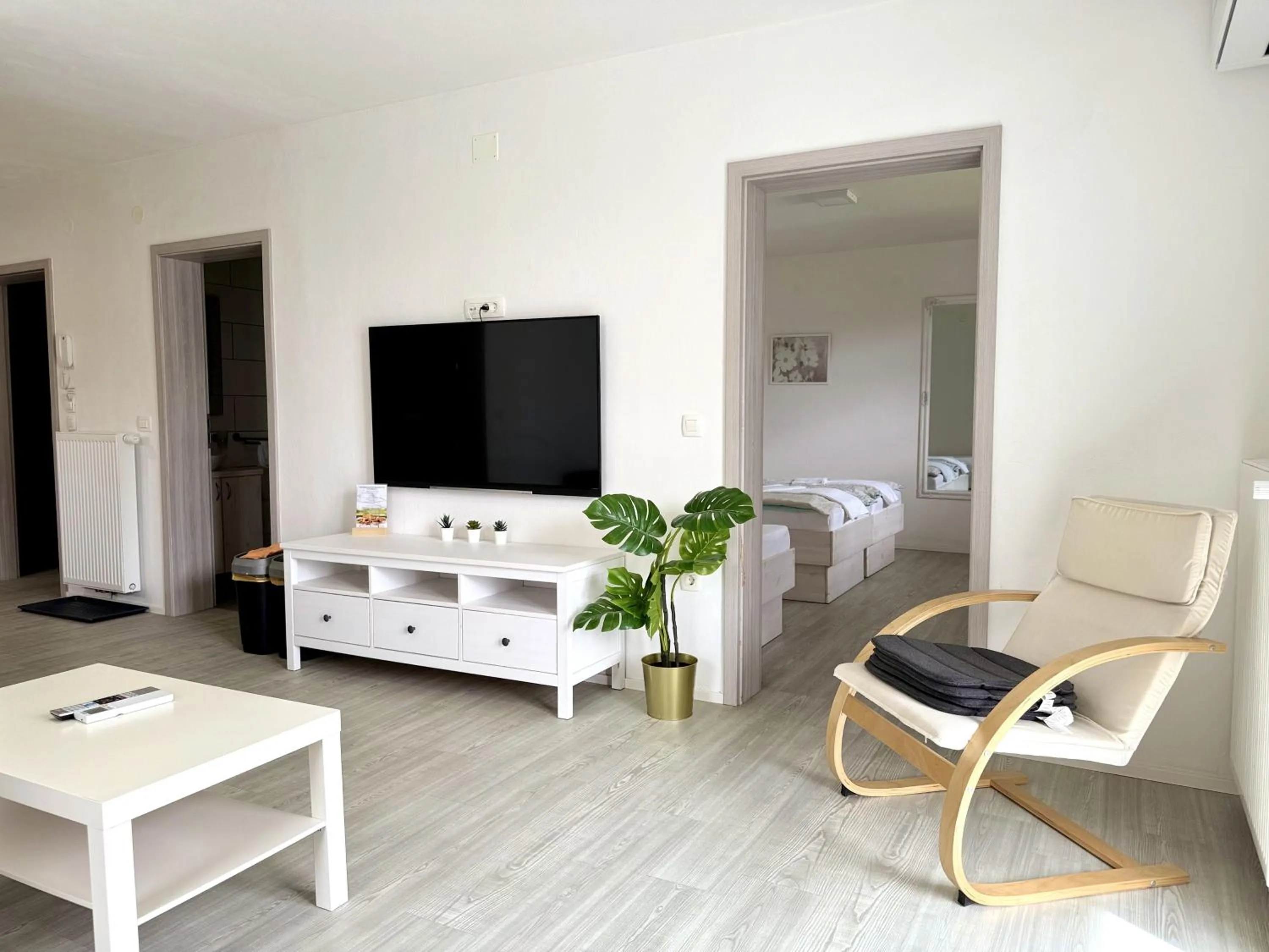 TV and multimedia in Guest house Kobal