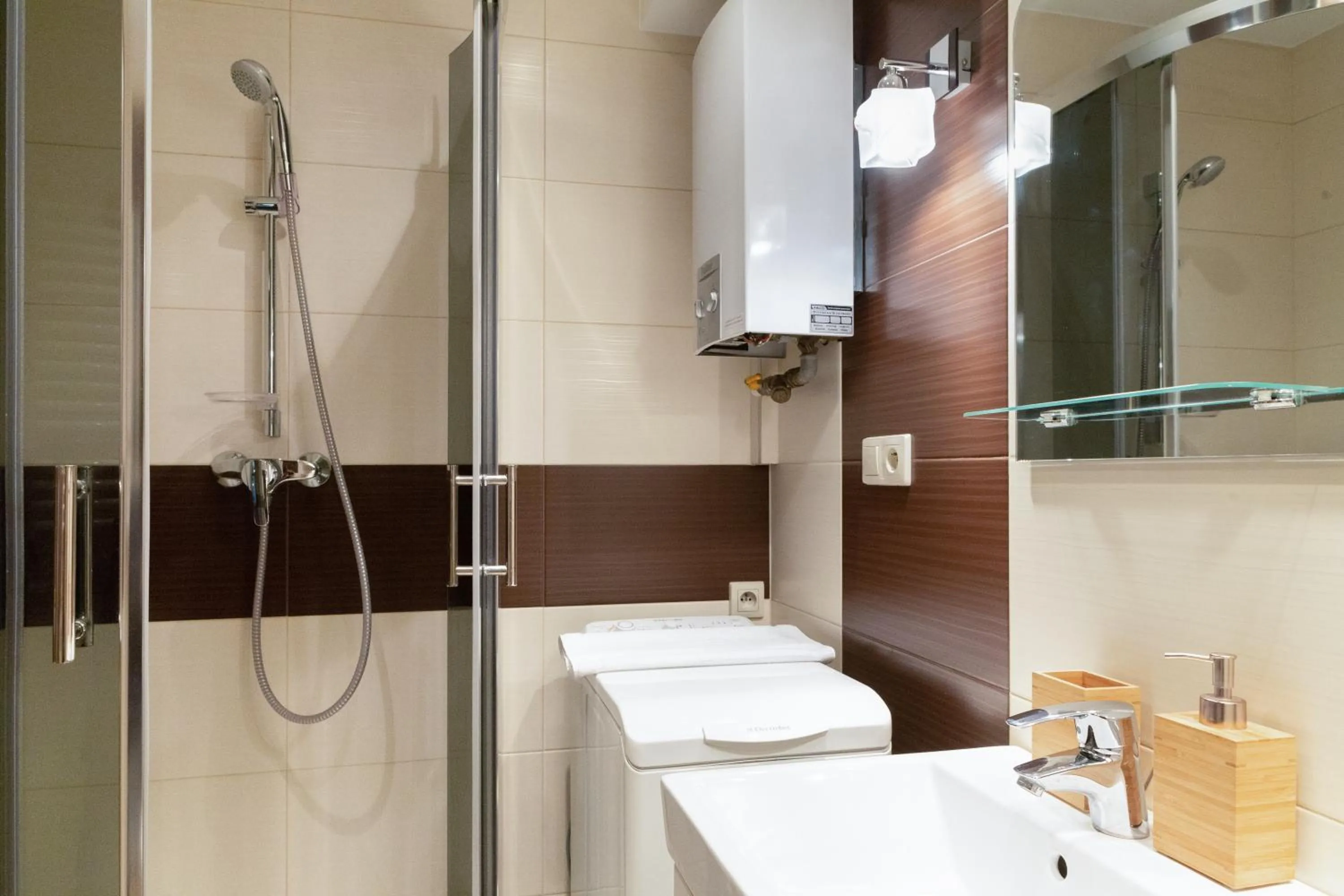 Bathroom in Traditional Apartment Starowiślna street