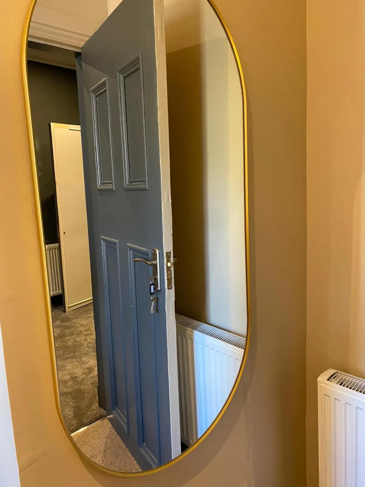 wardrobe in Raniven