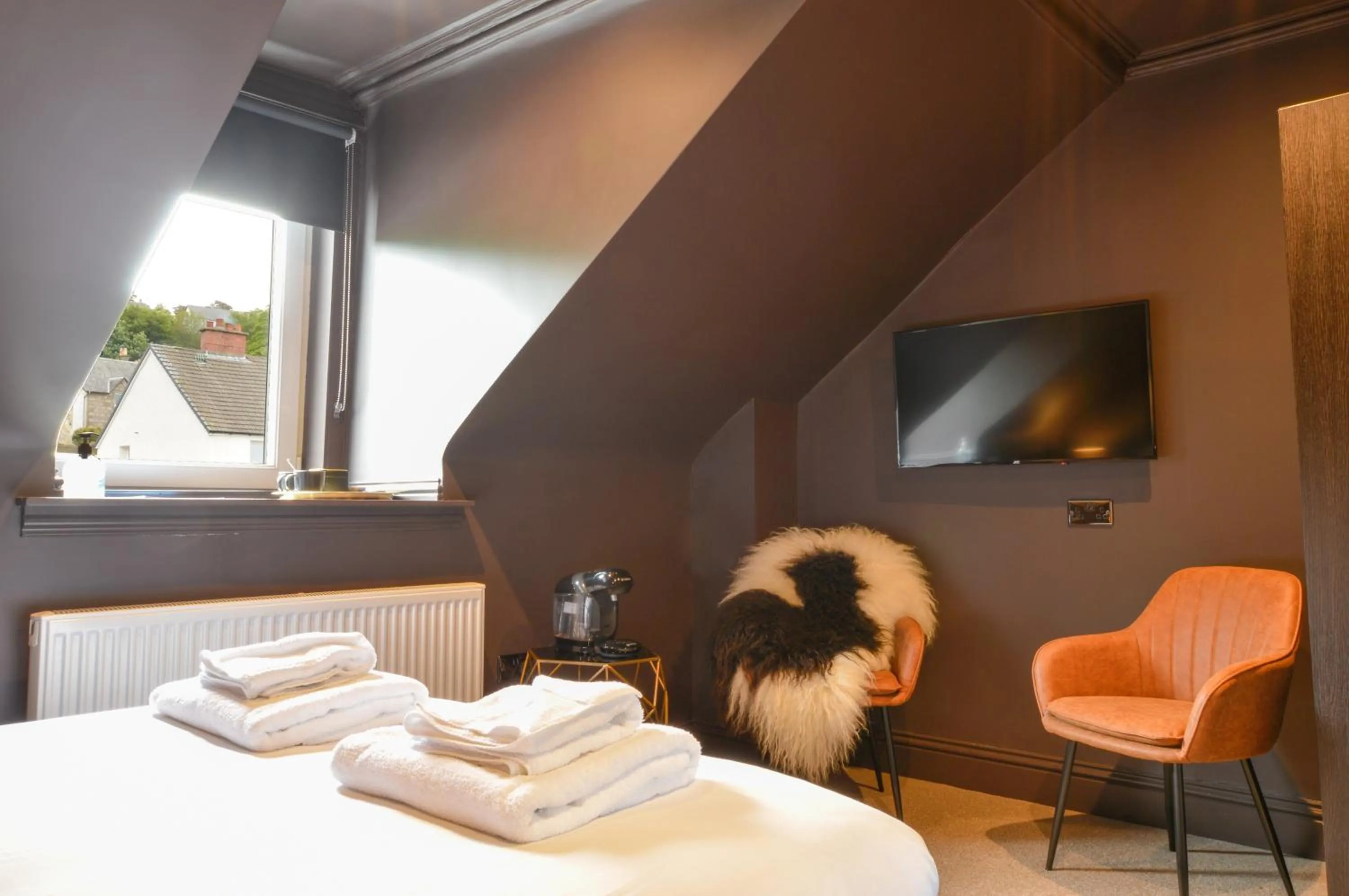 Bedroom, Bed in Raniven