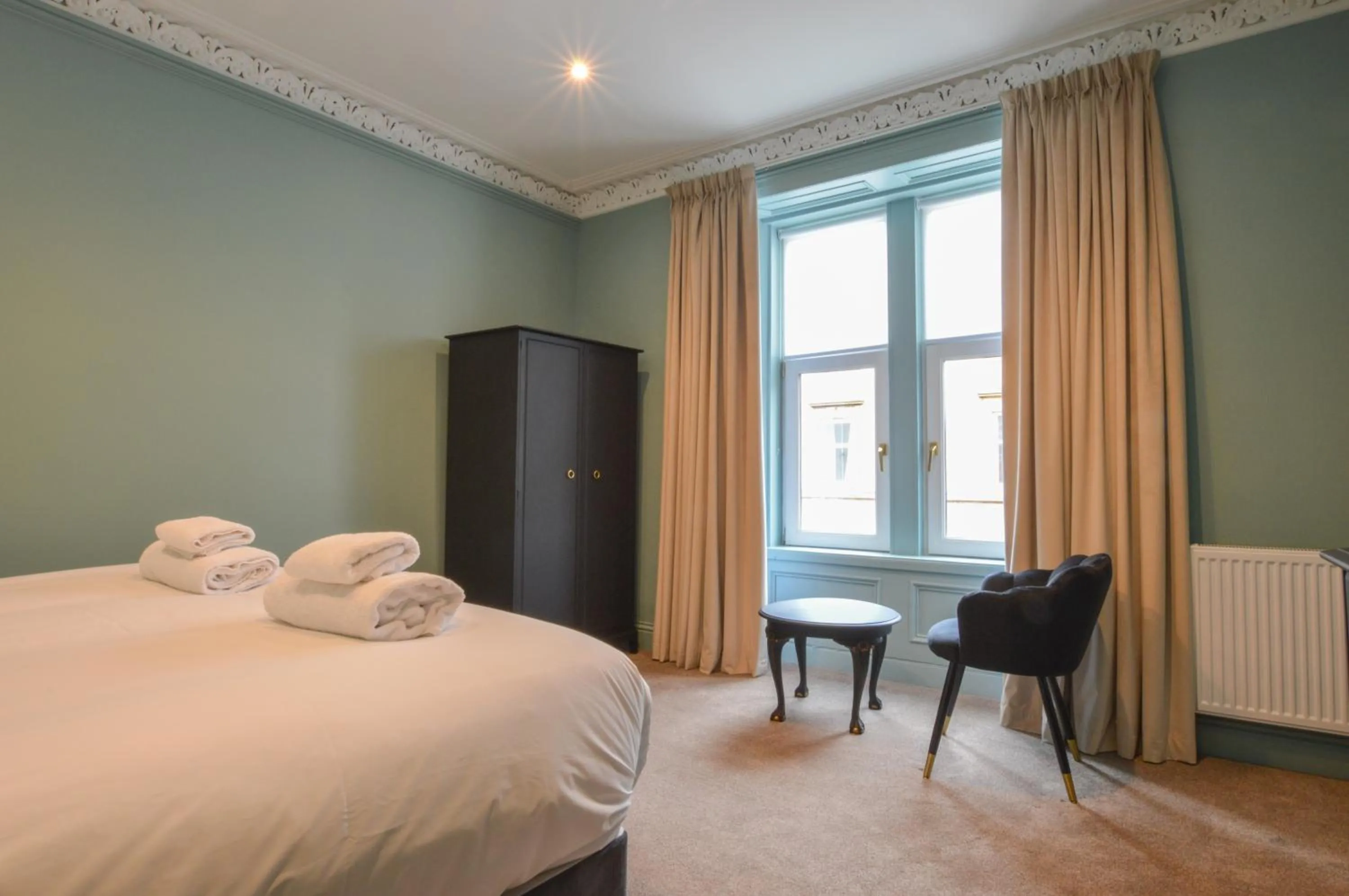 Bedroom, Bed in Raniven