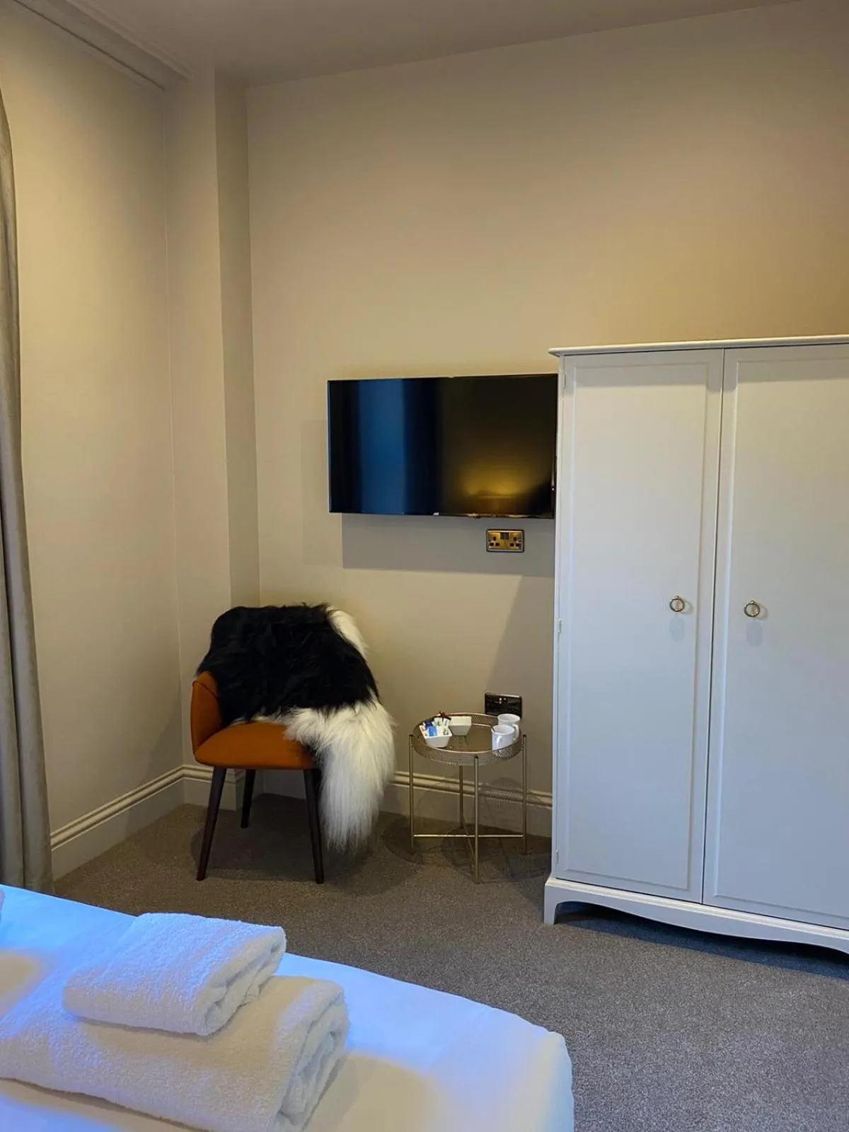 TV and multimedia, Bed in Raniven