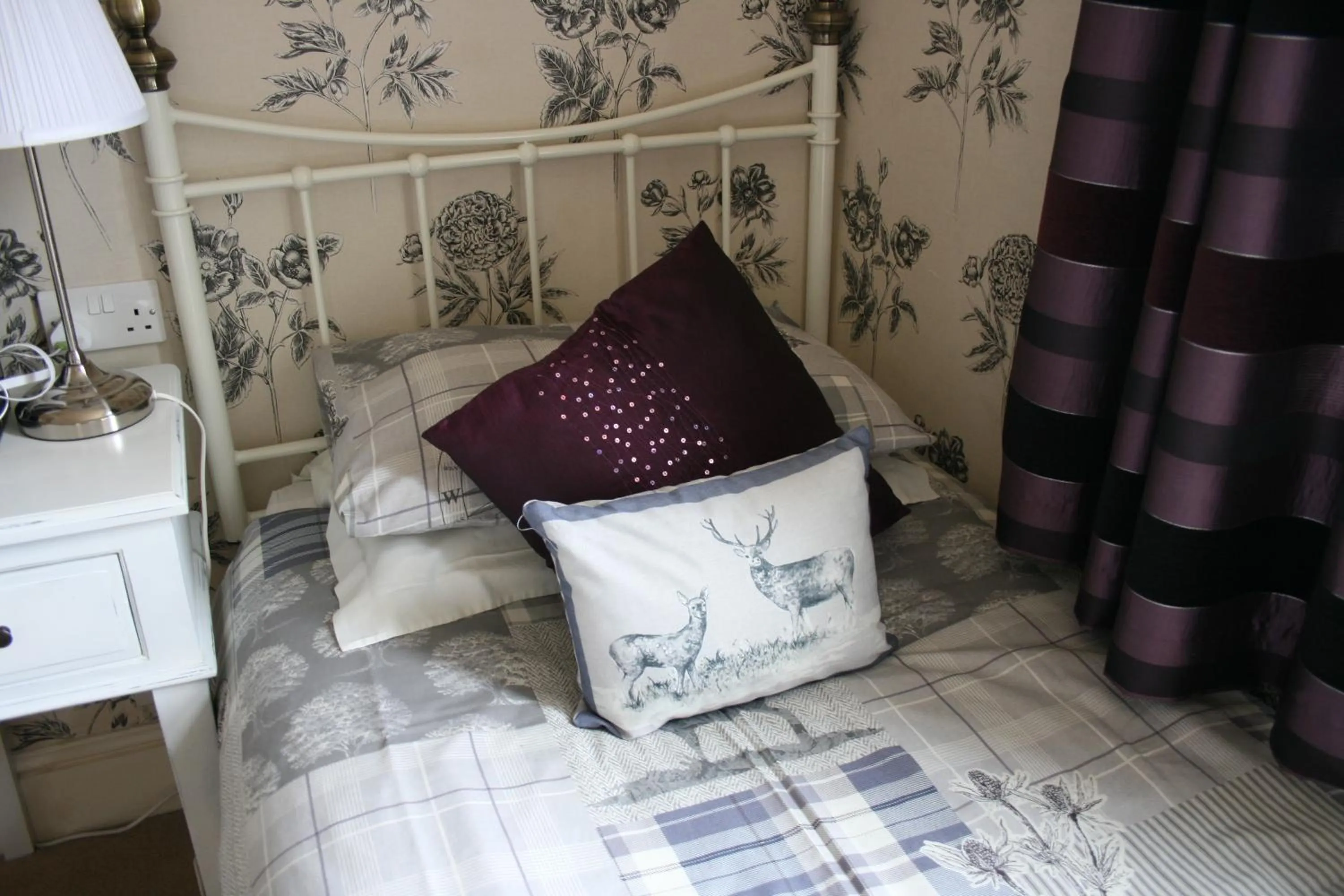 Food and drinks, Bed in Ardmeanach