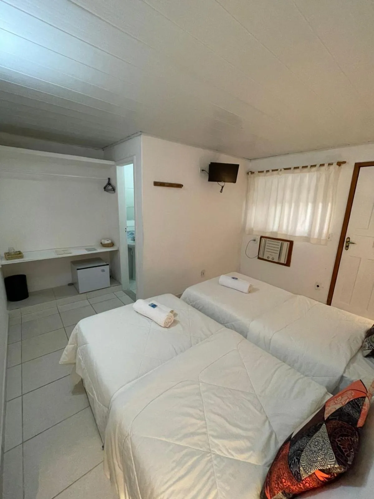 Budget Twin Room in Pousada Jardim de Búzios