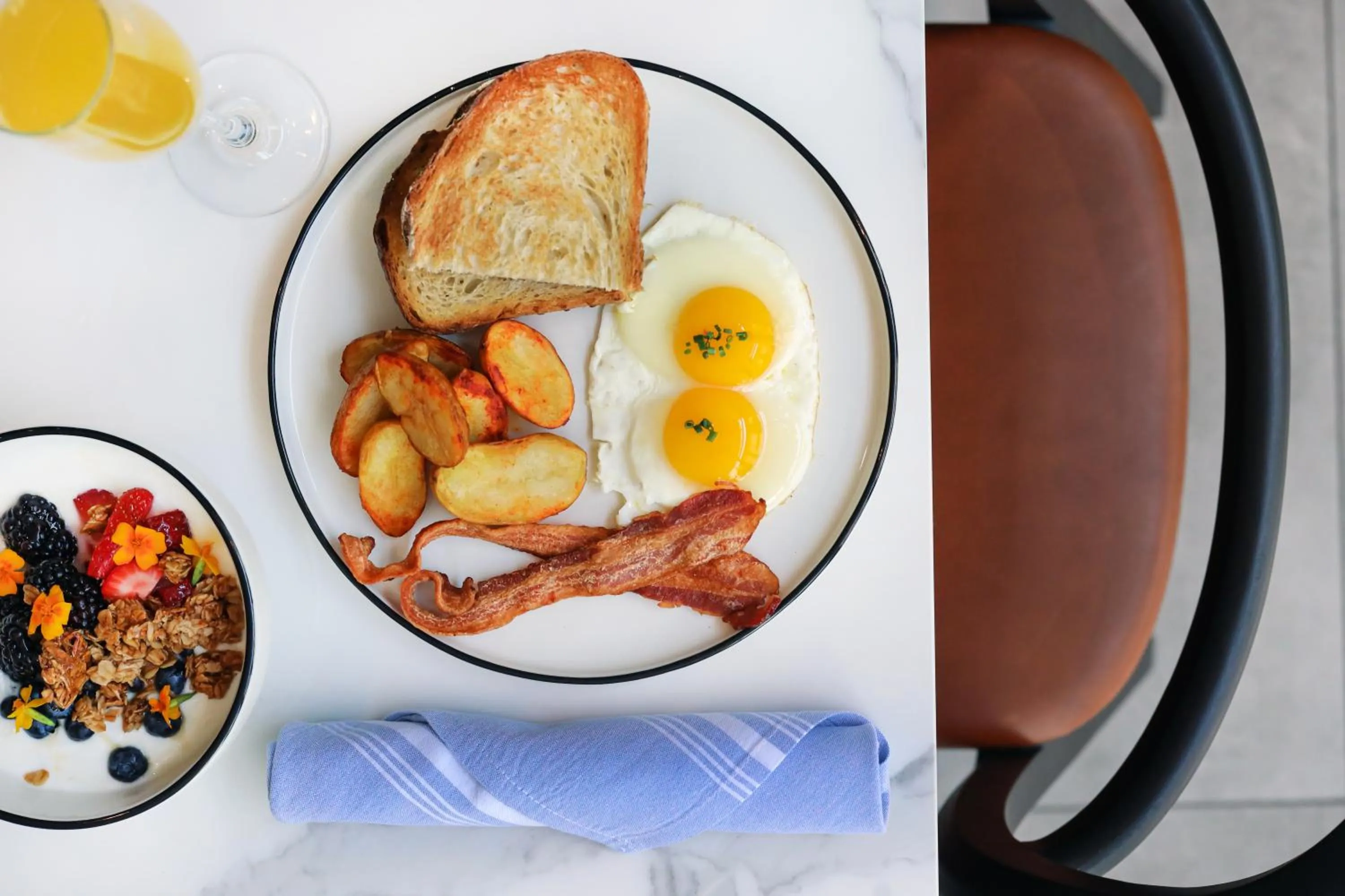 Restaurant/places to eat in Alma San Diego Downtown, a Tribute Portfolio Hotel