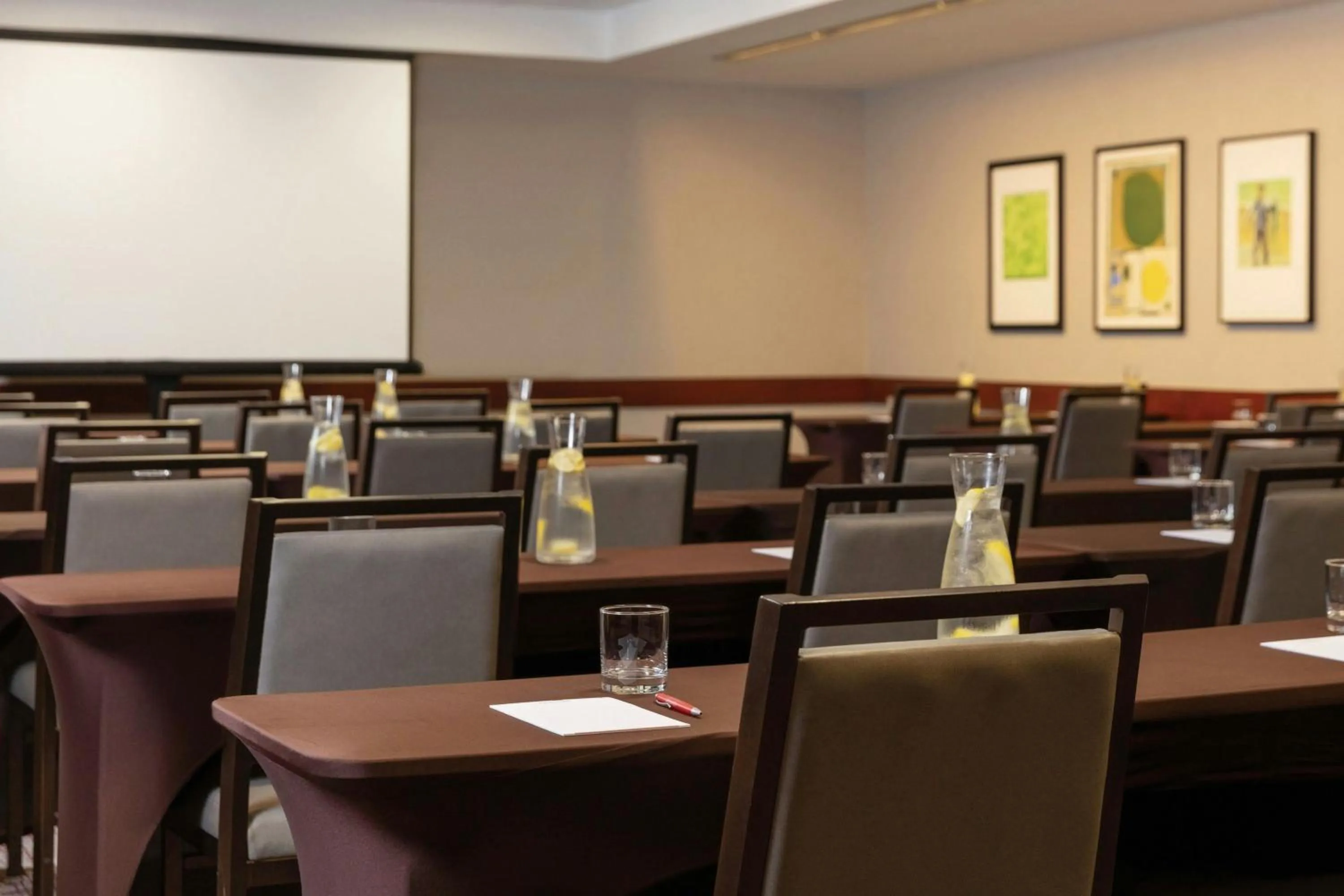 Meeting/conference room in Alma San Diego Downtown, a Tribute Portfolio Hotel