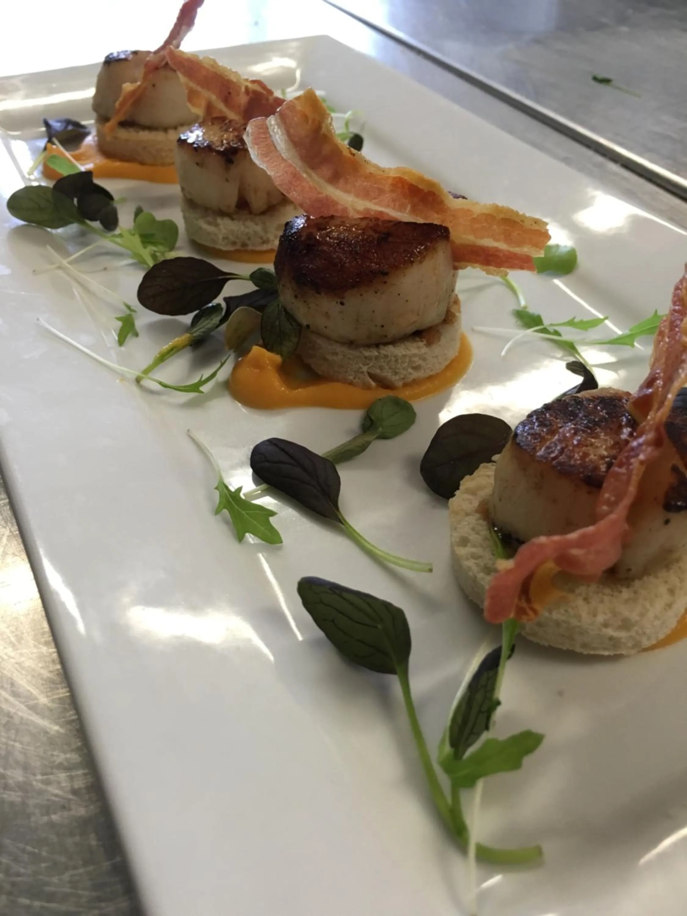 Food and drinks in The Carre Arms Hotel & Restaurant