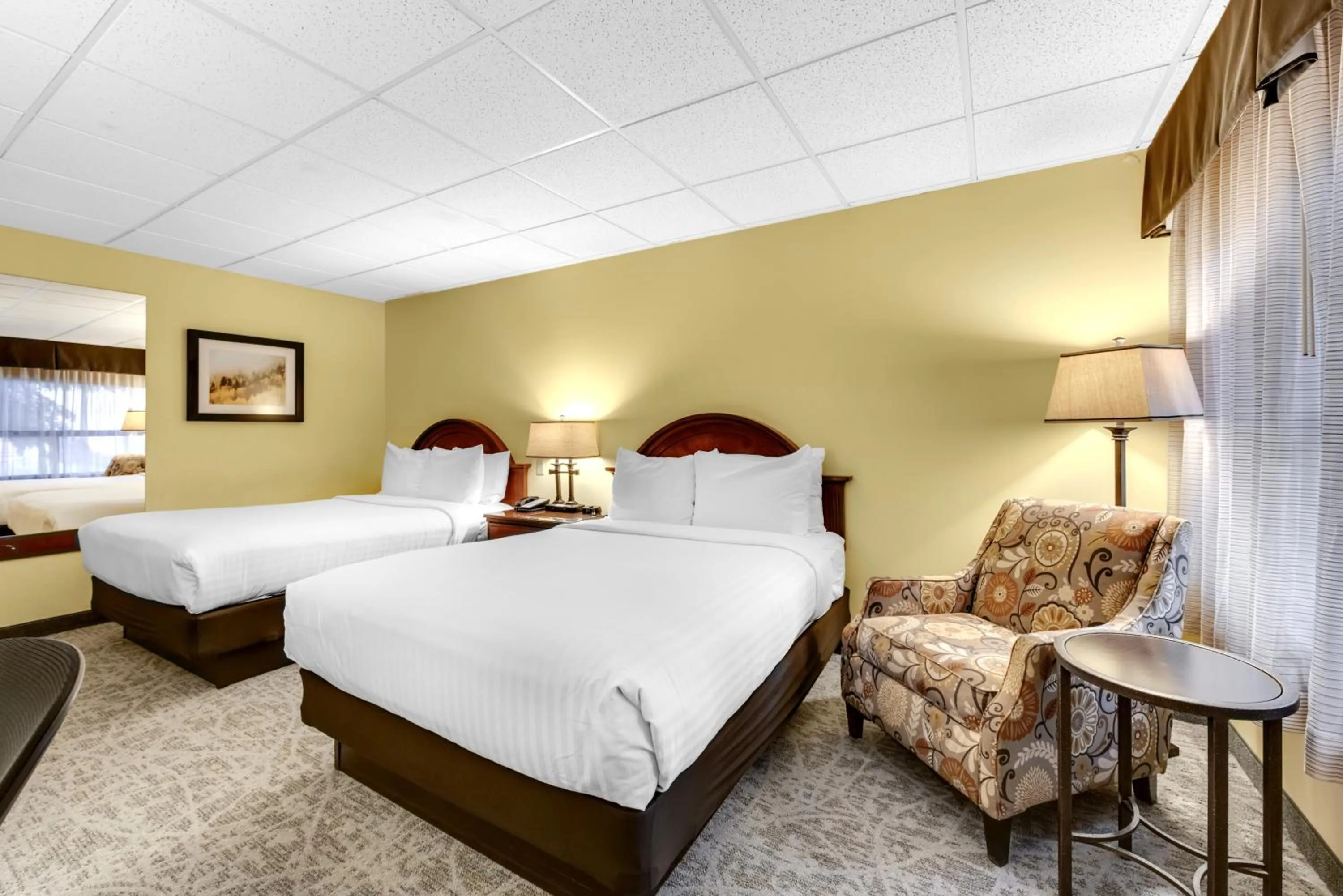 Bedroom, Bed in The Academy Hotel Colorado Springs