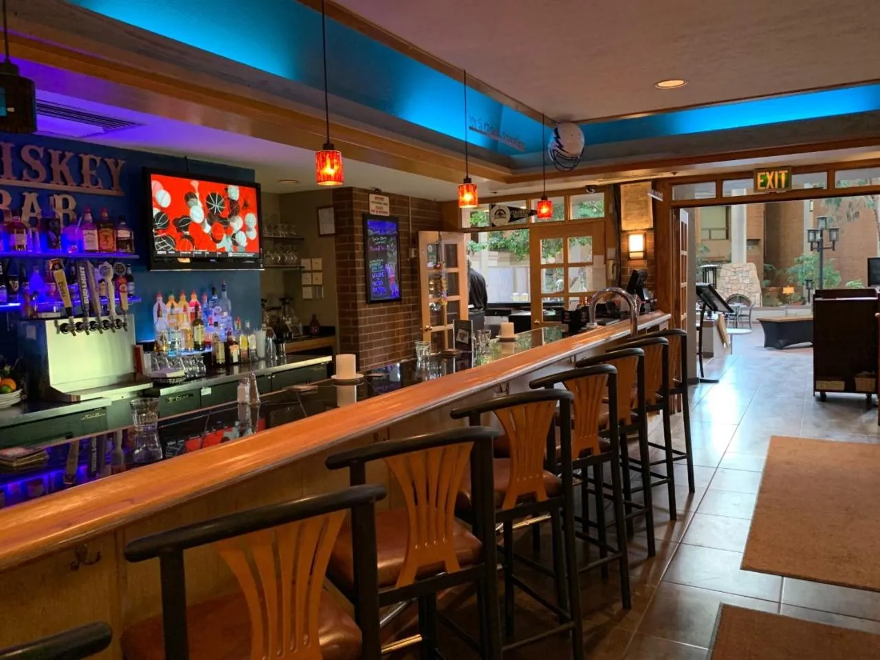 Restaurant/places to eat in The Academy Hotel Colorado Springs