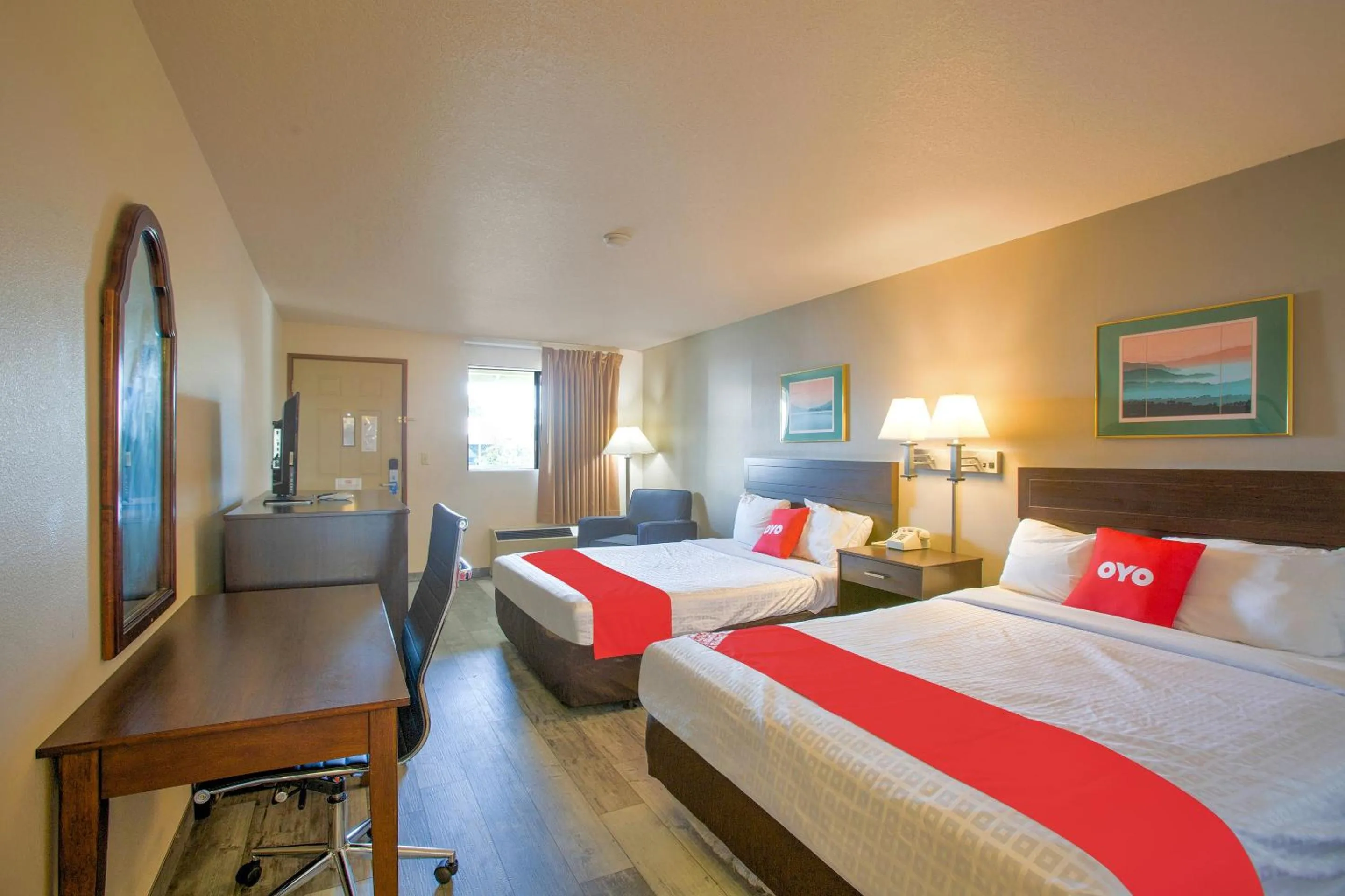 Bedroom, Bed in OYO Woodland Hotel and Suites