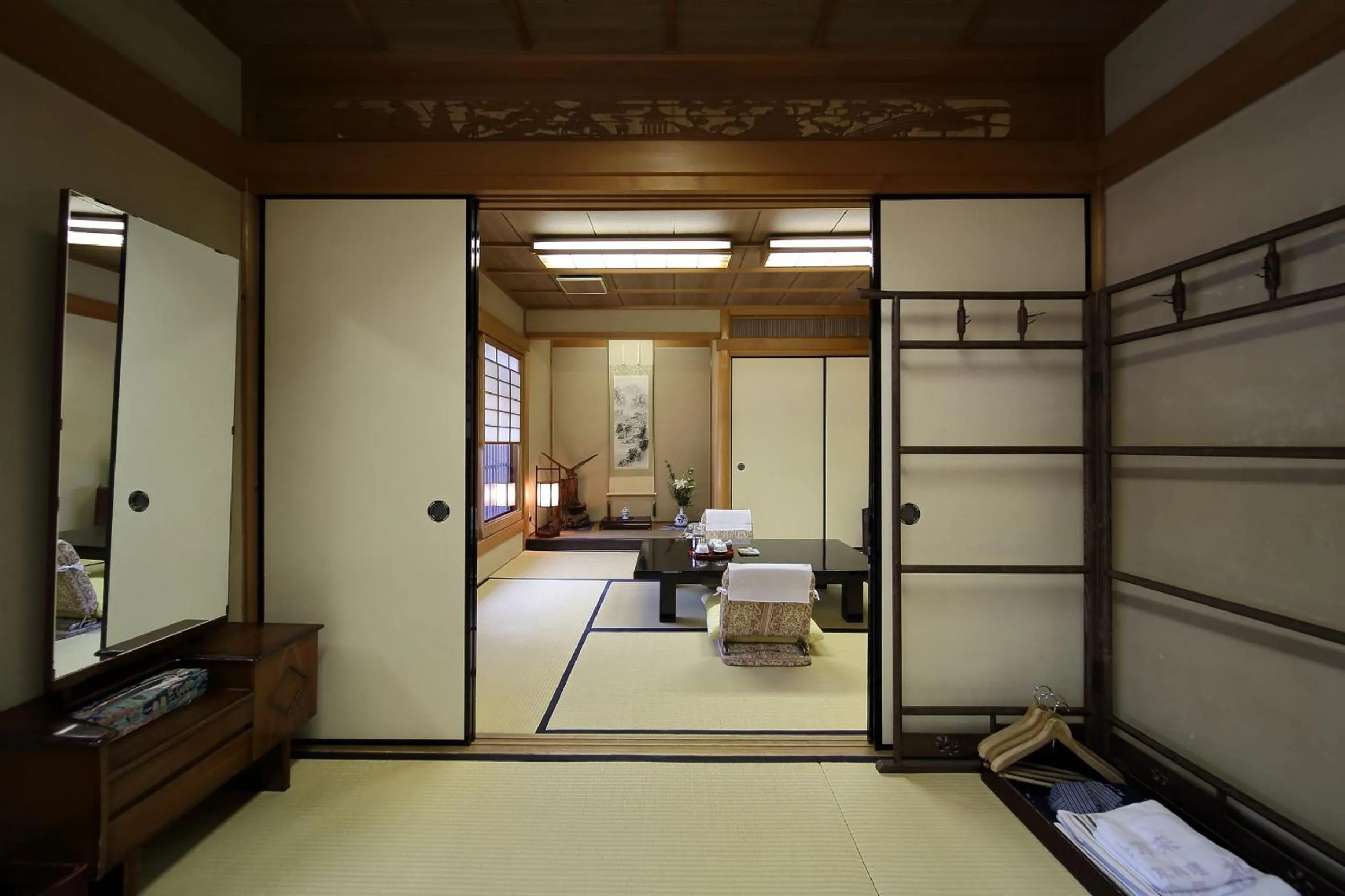 Photo of the whole room, Bed in Yadoya Kikokuso