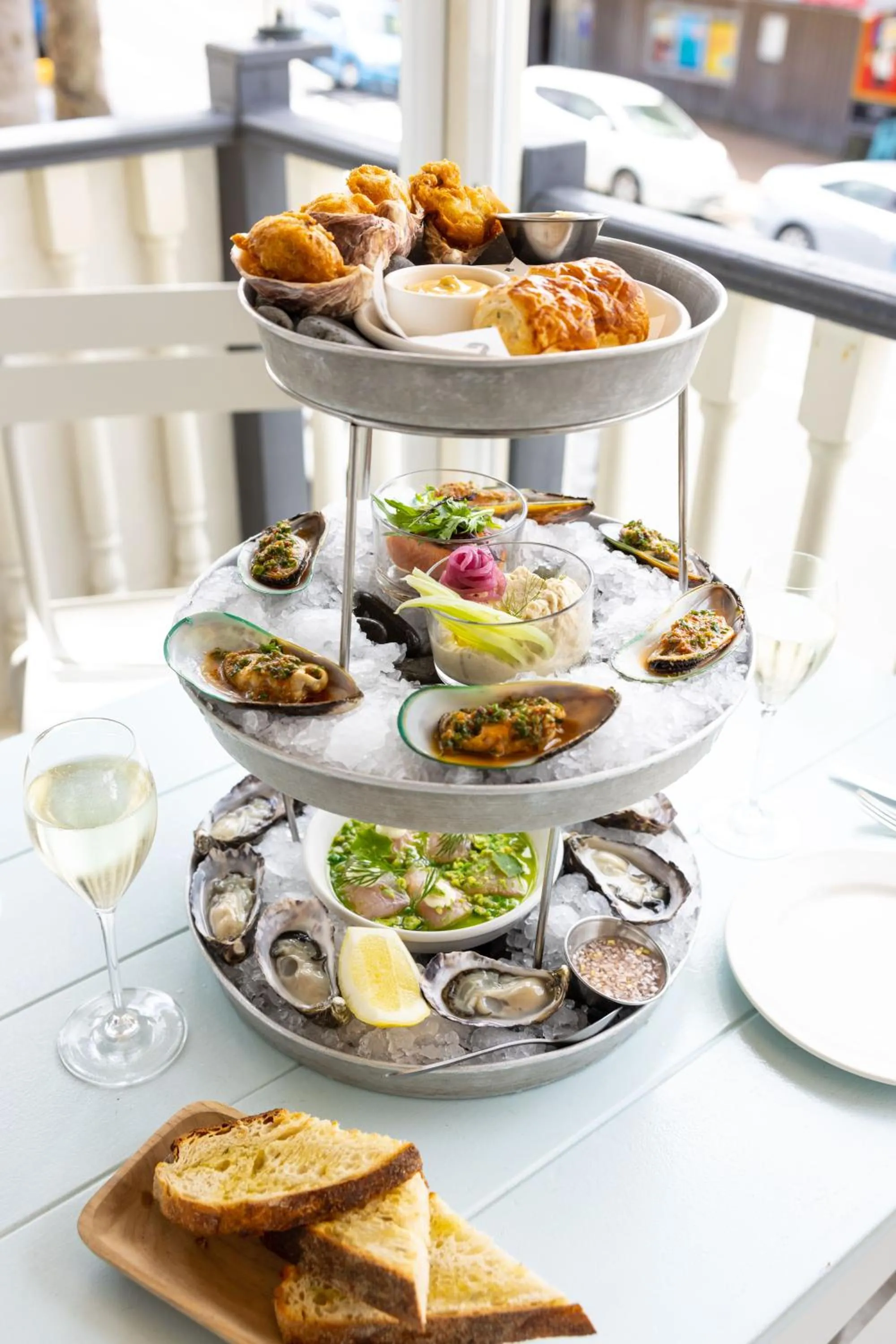 Food and drinks in The Oyster Inn