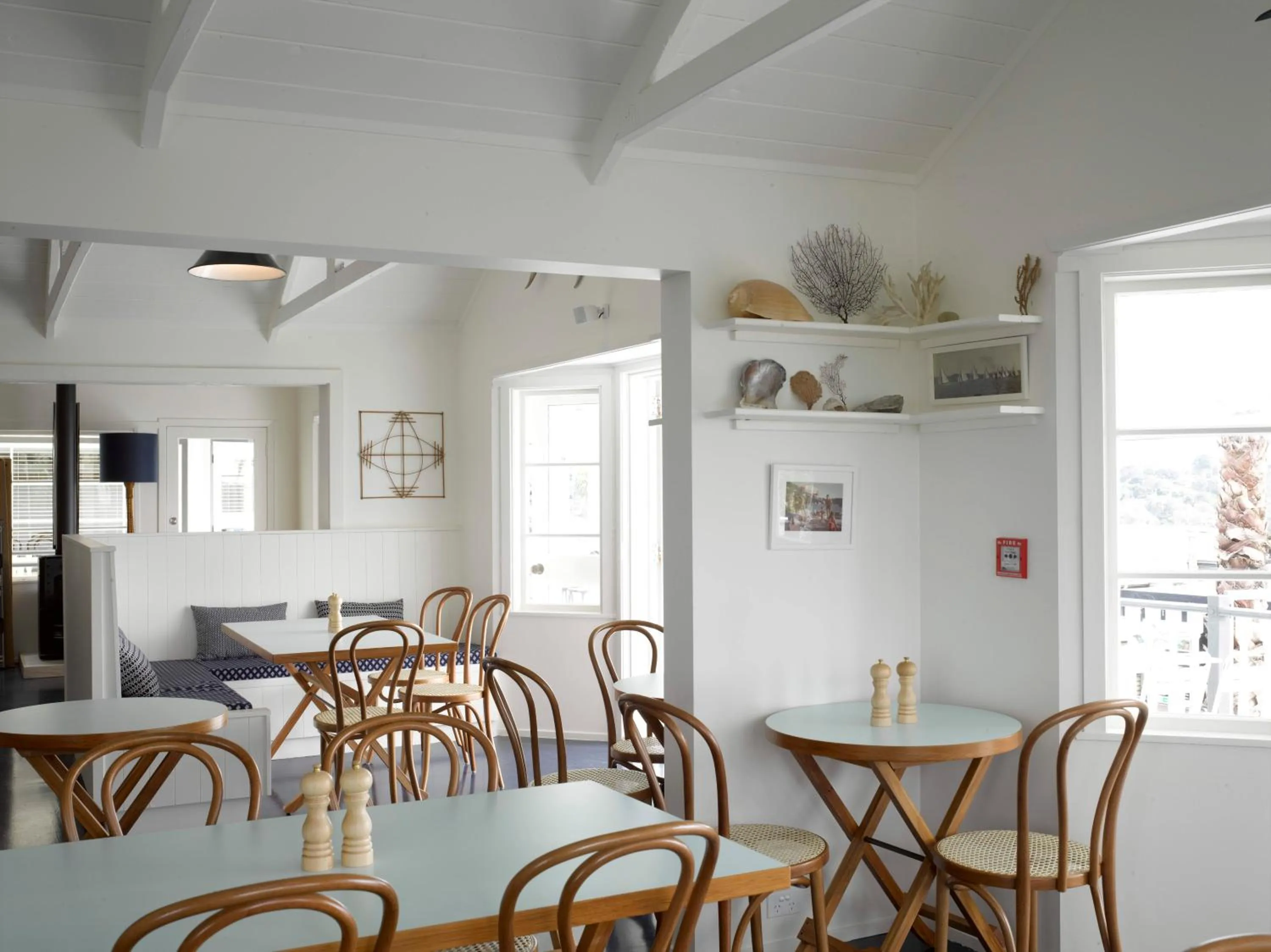 Restaurant/places to eat in The Oyster Inn