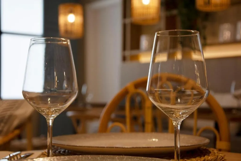 Restaurant/places to eat in YOU & CO. Saler Beach Boutique