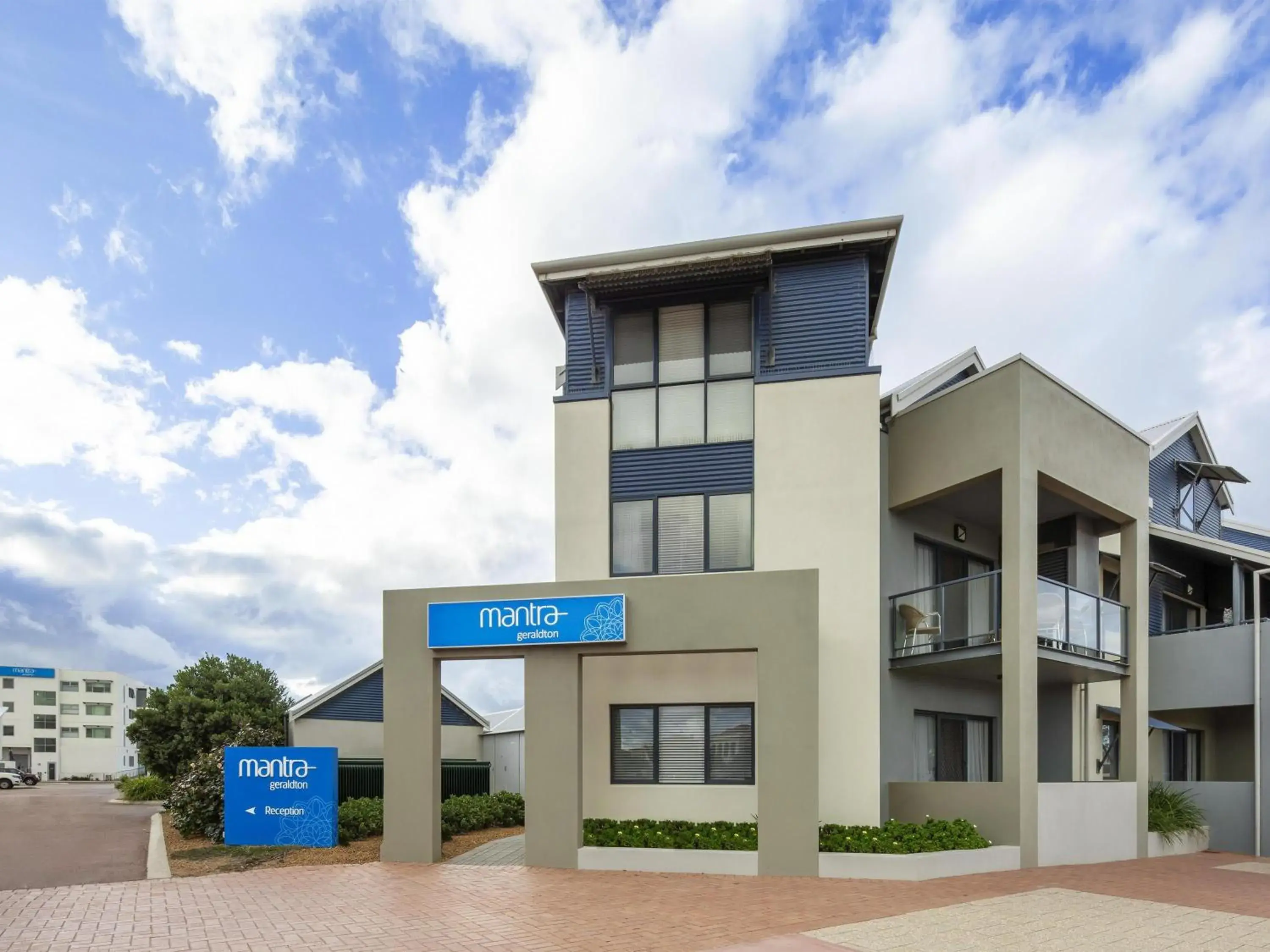 Property building in Mantra Geraldton Property building in Mantra Geraldton