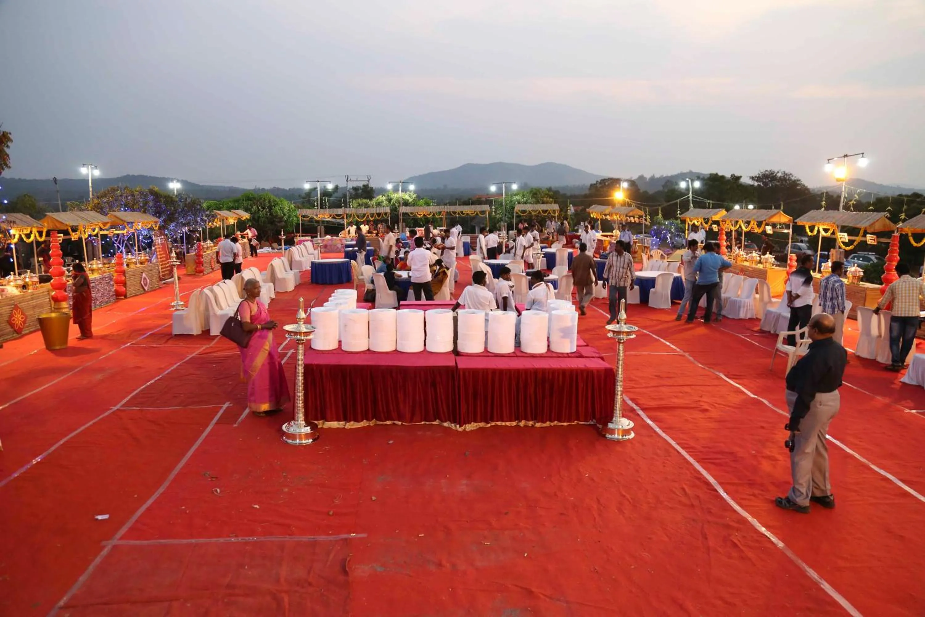 Kadambavanam Ethnic Village Resort