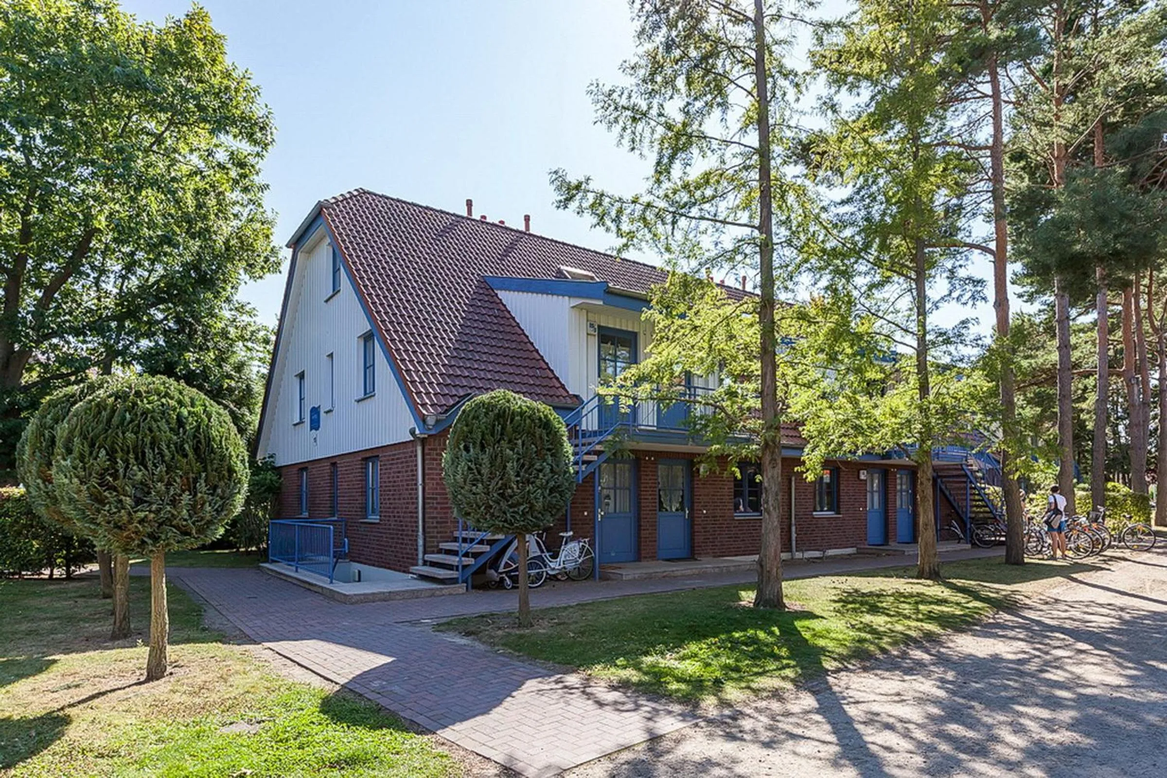 Property building in Papillon Wohnung 10-6