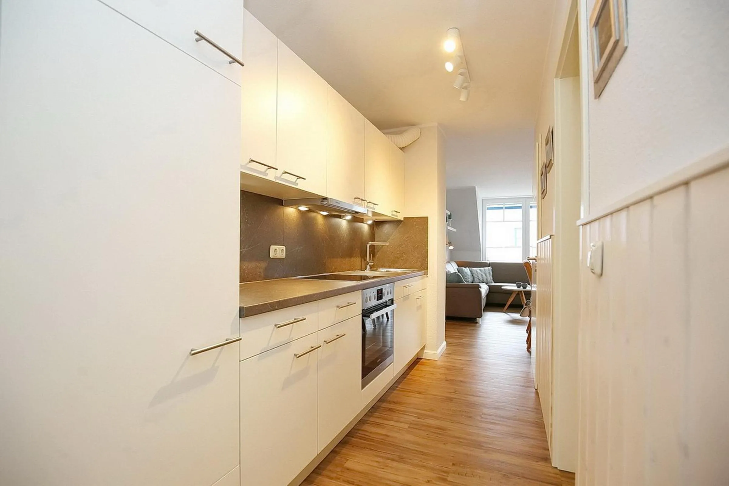 Kitchen or kitchenette in Papillon Wohnung 10-6