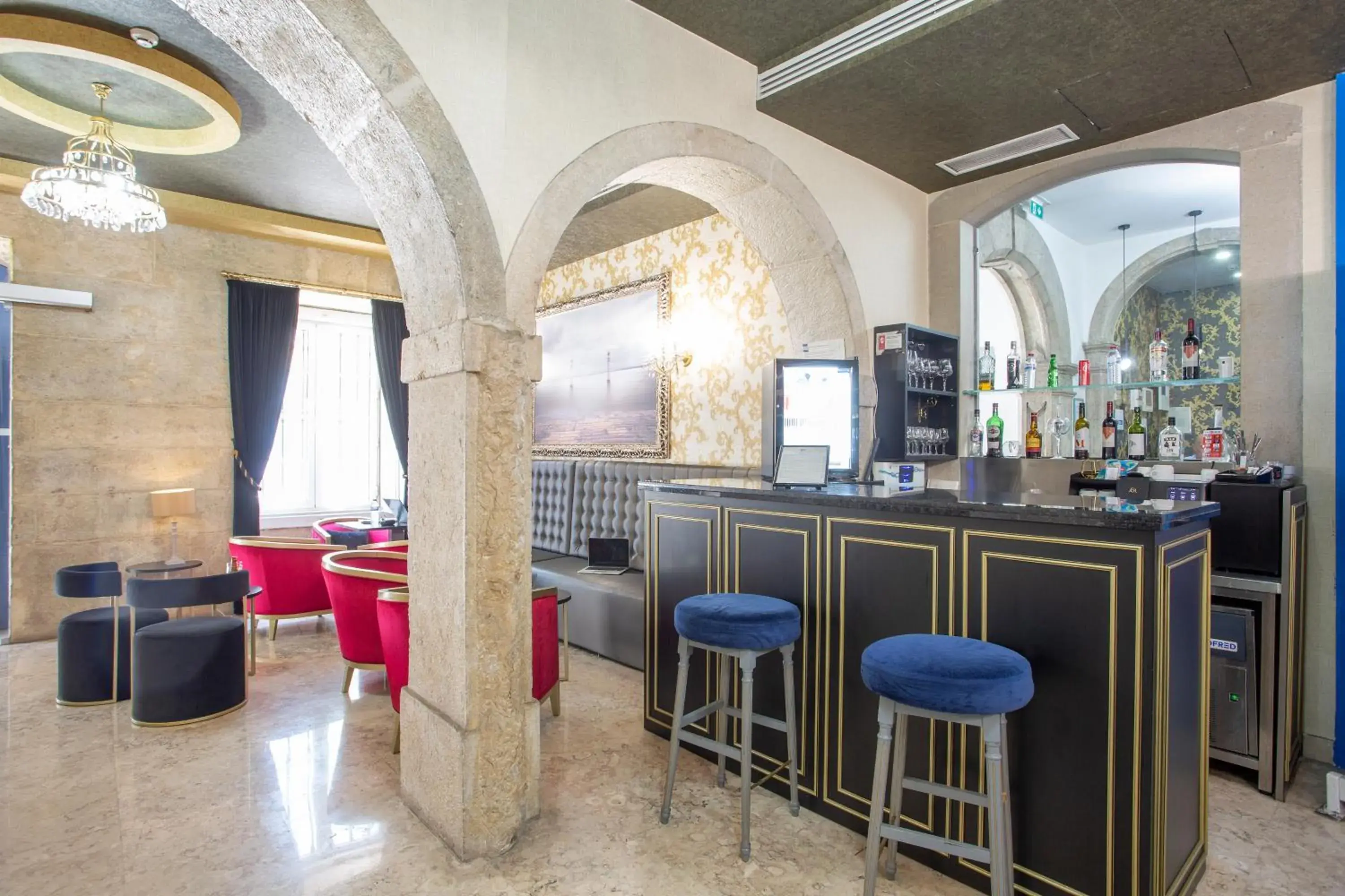 Lounge or bar in Casual Belle Epoque Lisboa Lounge or bar in Casual Belle Epoque Lisboa