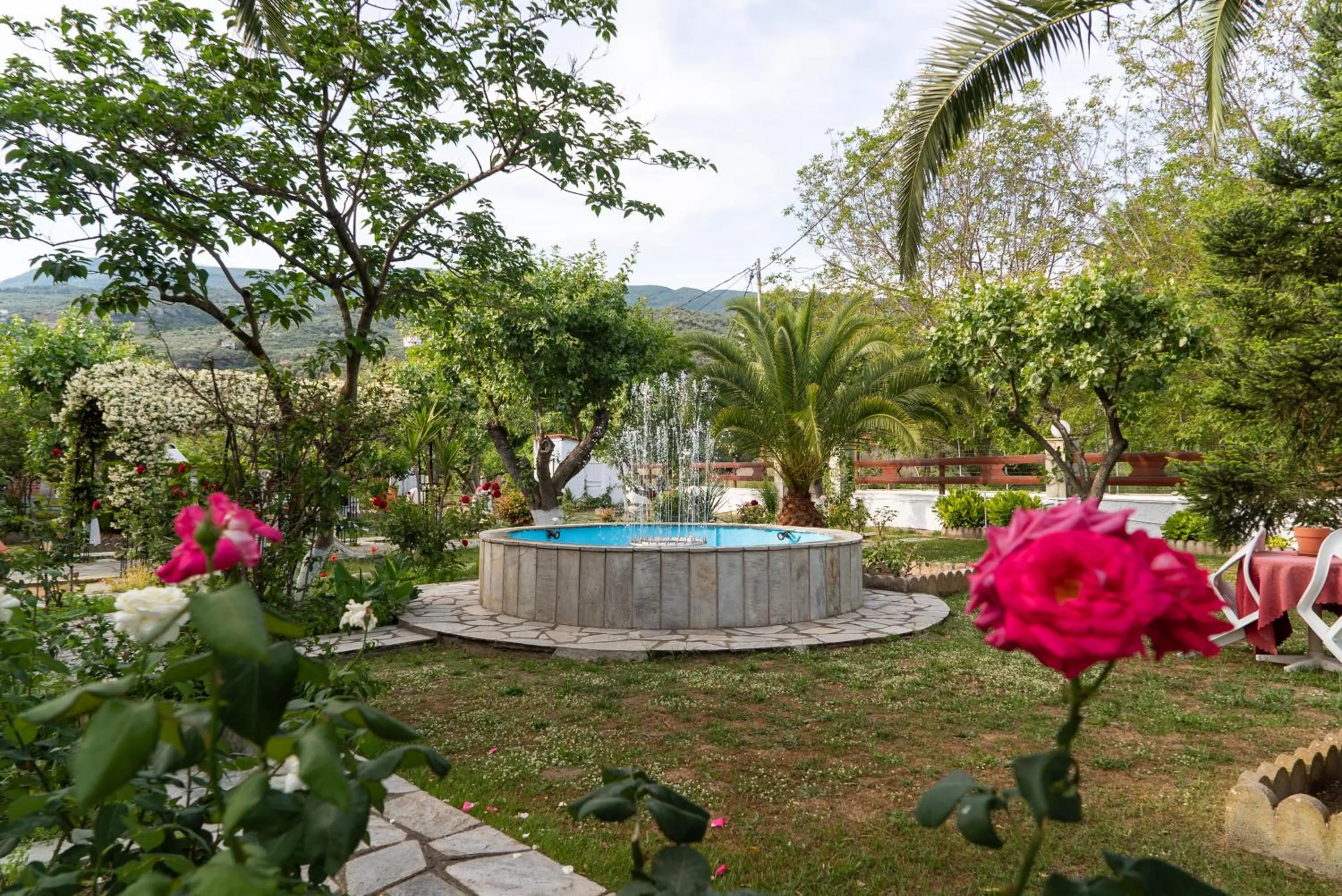 Hotel Ainareti
