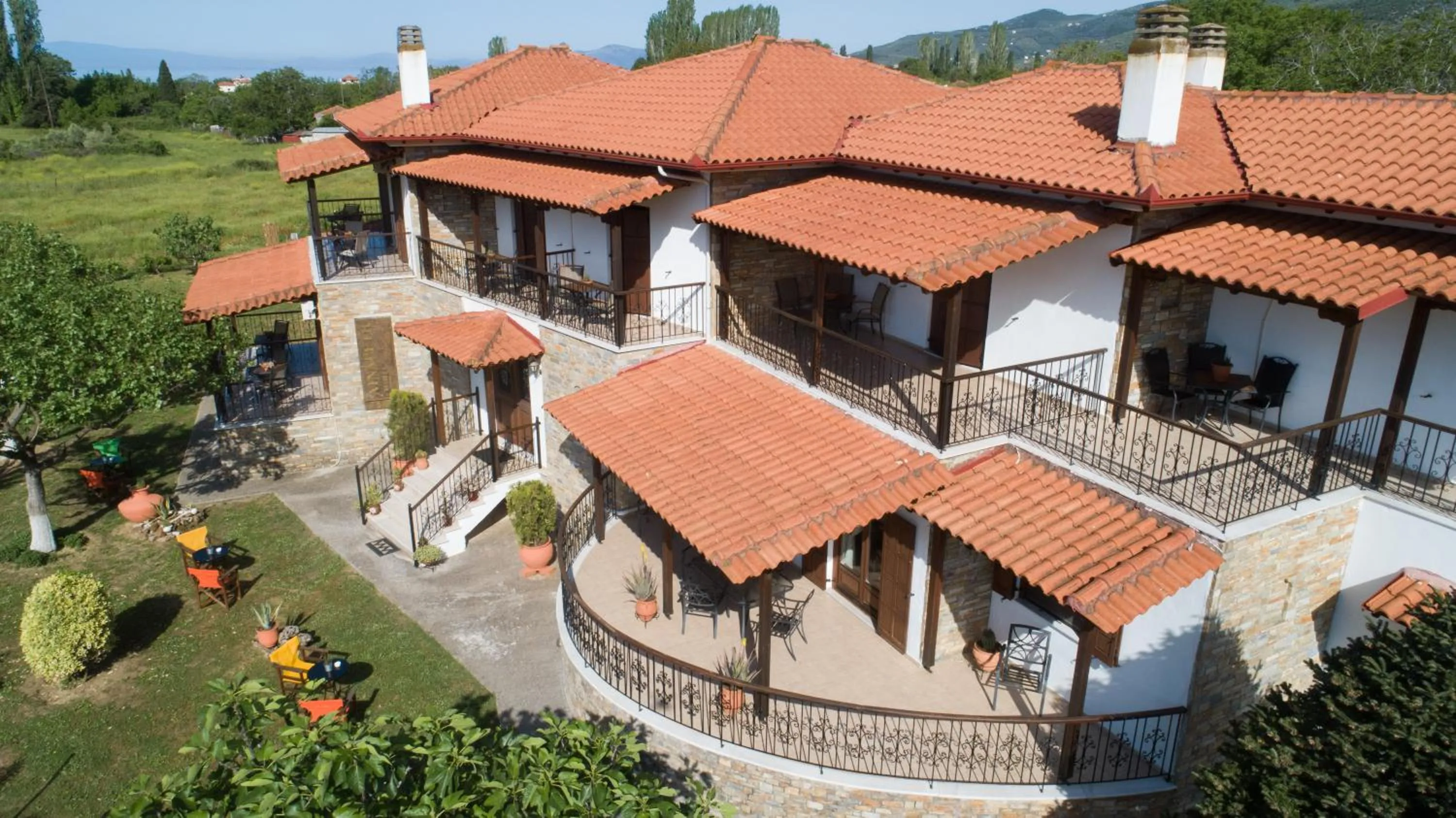 Hotel Ainareti
