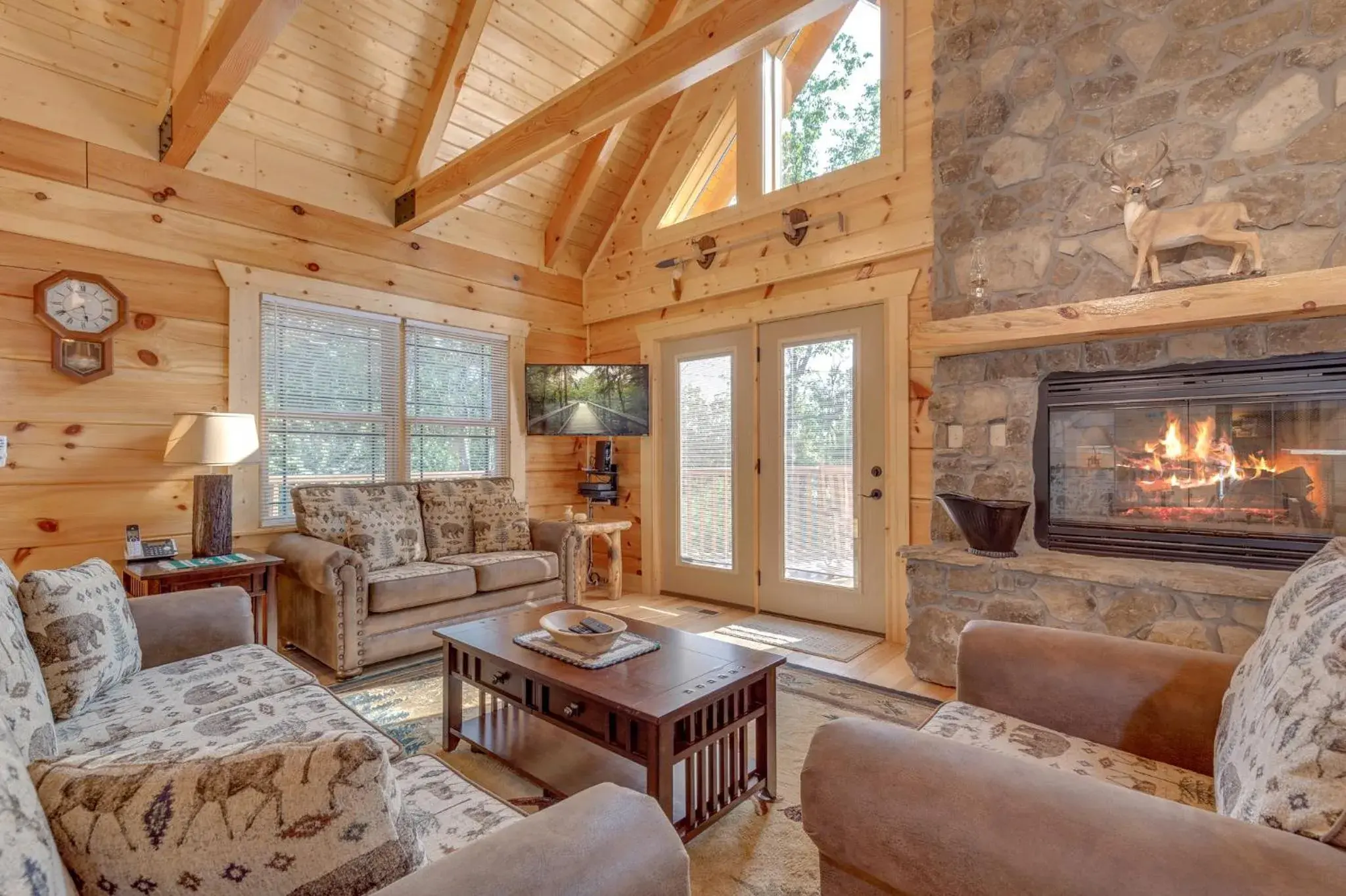 Lone Wolf Lodge Lone Wolf Lodge