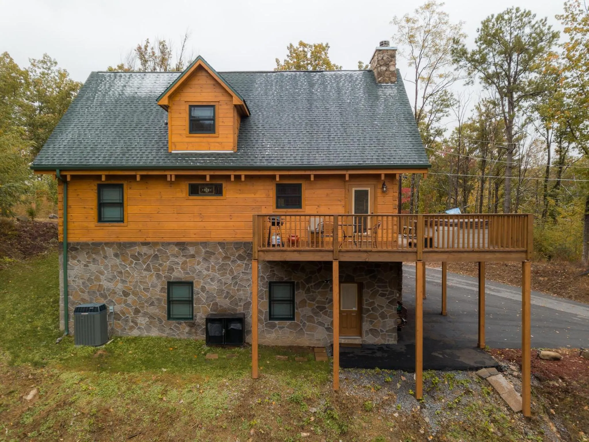 Property building in Lone Wolf Lodge