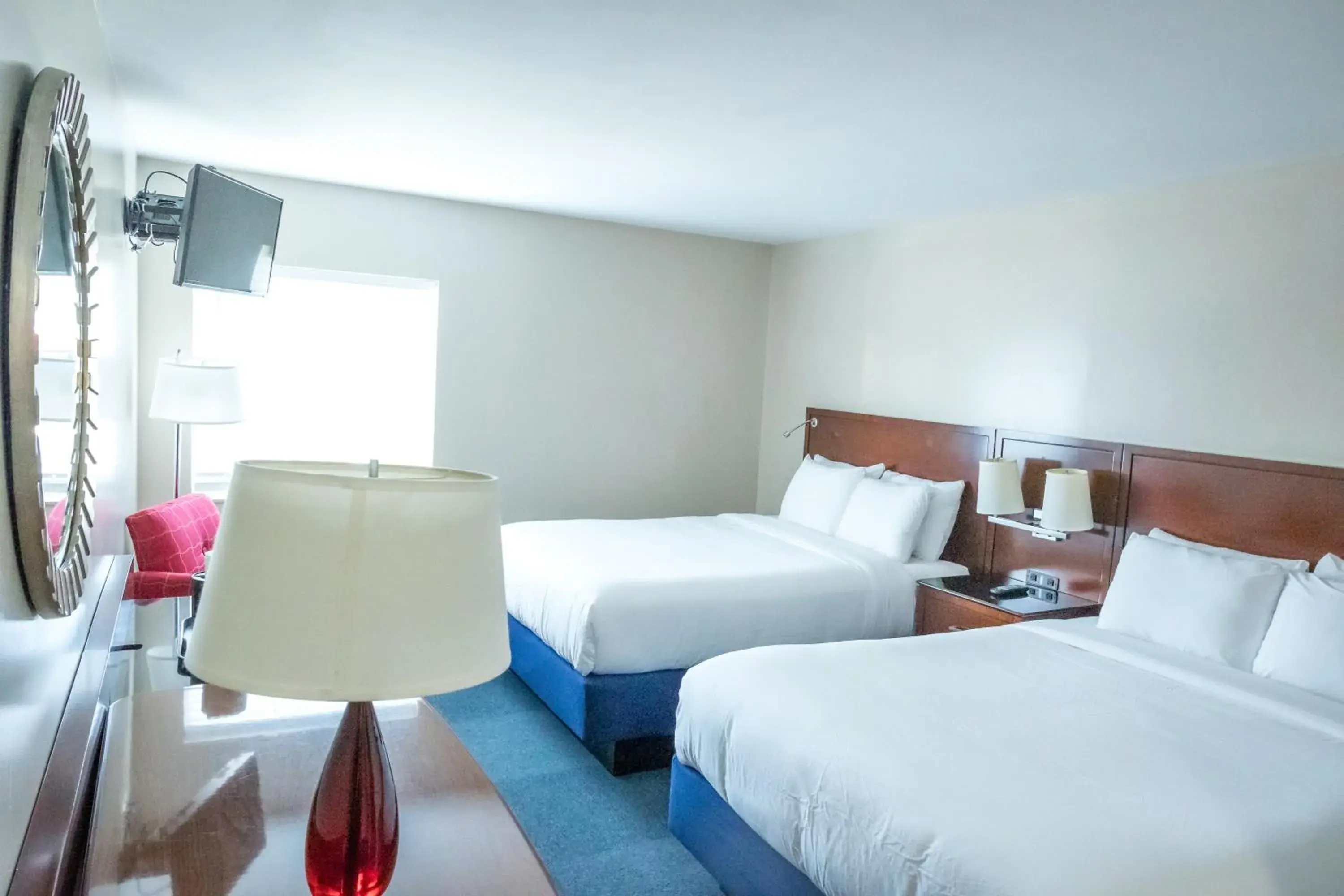 Deluxe Queen Room with Two Queen Beds in Islander Inn Deluxe Queen Room with Two Queen Beds in Islander Inn