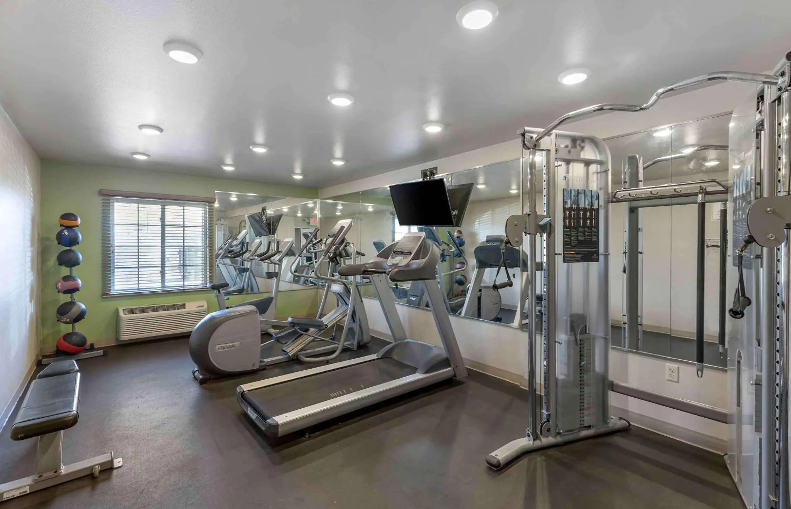 Fitness centre/facilities in Extended Stay America Suites - Denver - Airport Fitness centre/facilities in Extended Stay America Suites - Denver - Airport