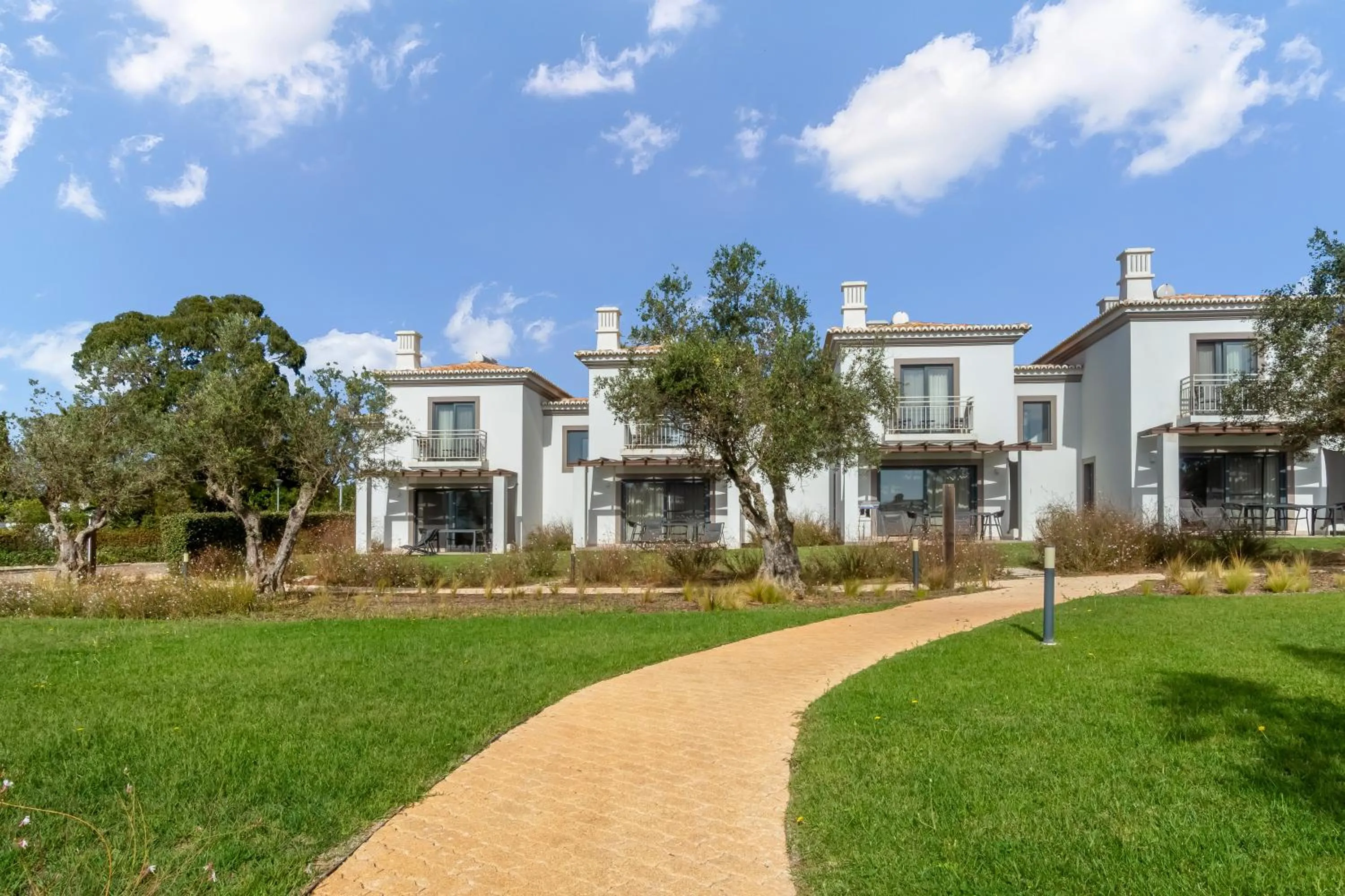 Property building in Quinta do Algarvio Village