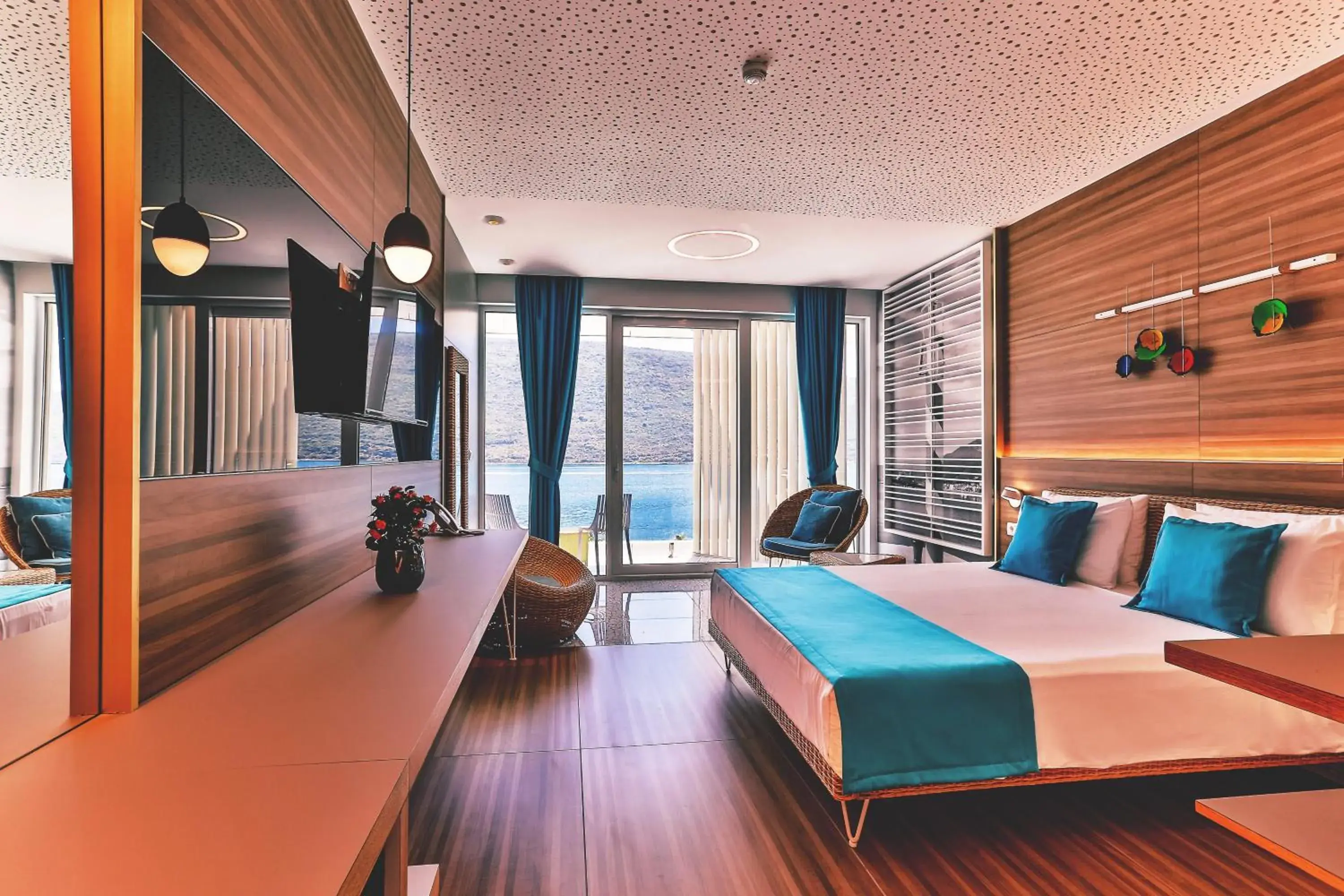 Bedroom, Bed in Carine Hotel Kumbor Superior Bedroom, Bed in Carine Hotel Kumbor Superior