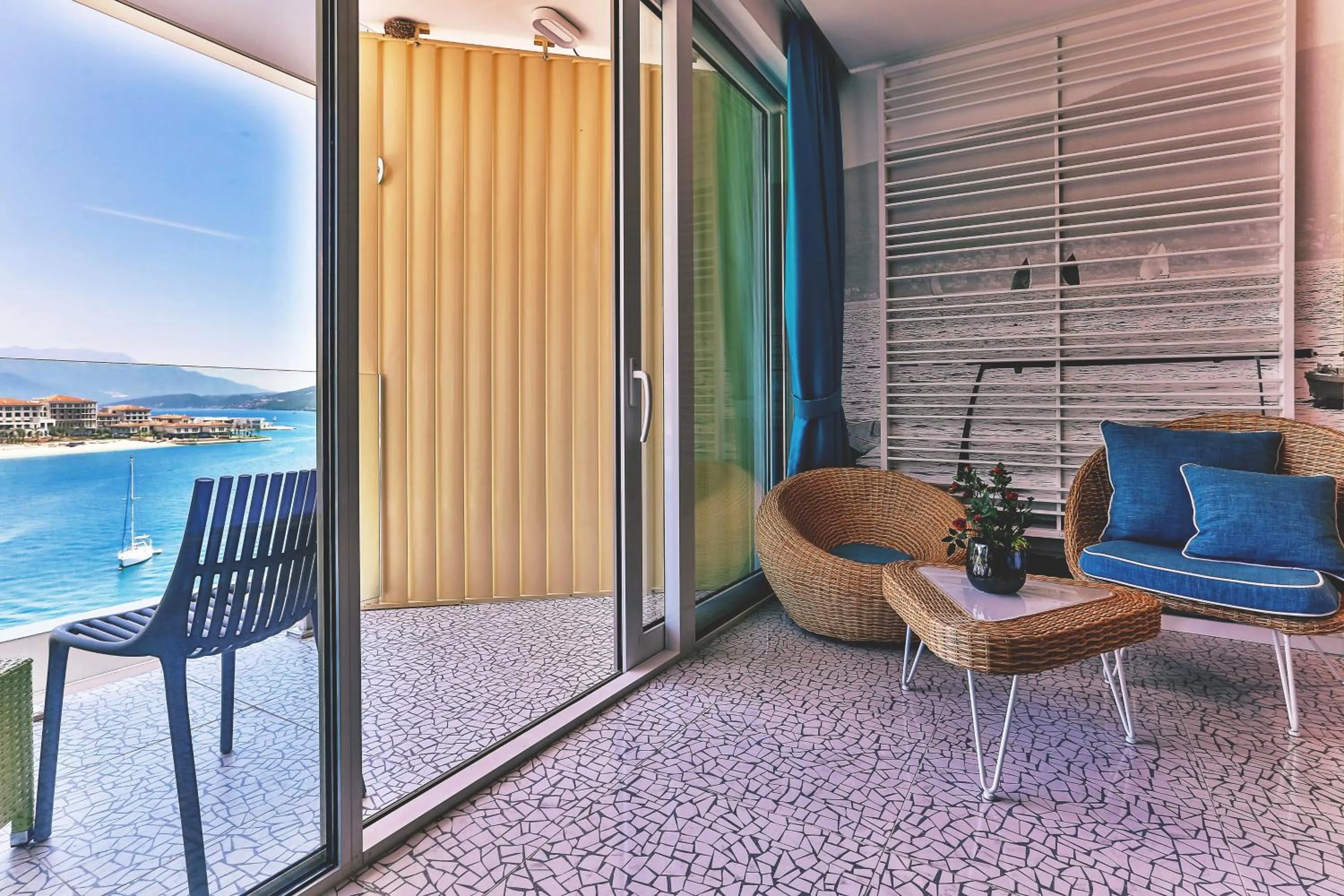 Bedroom in Carine Hotel Kumbor Superior