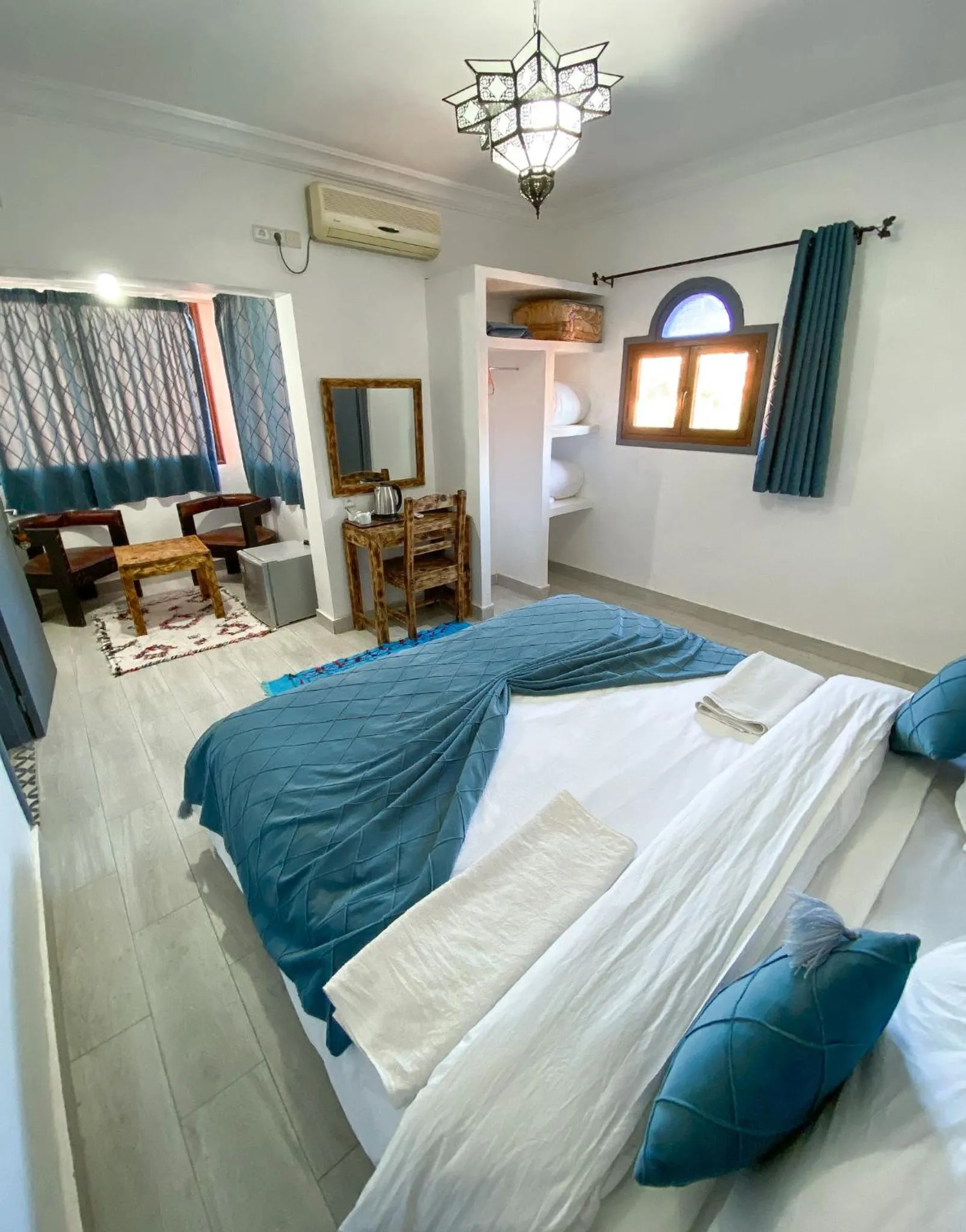 Bedroom, Bed in Hotel Riad Amlal