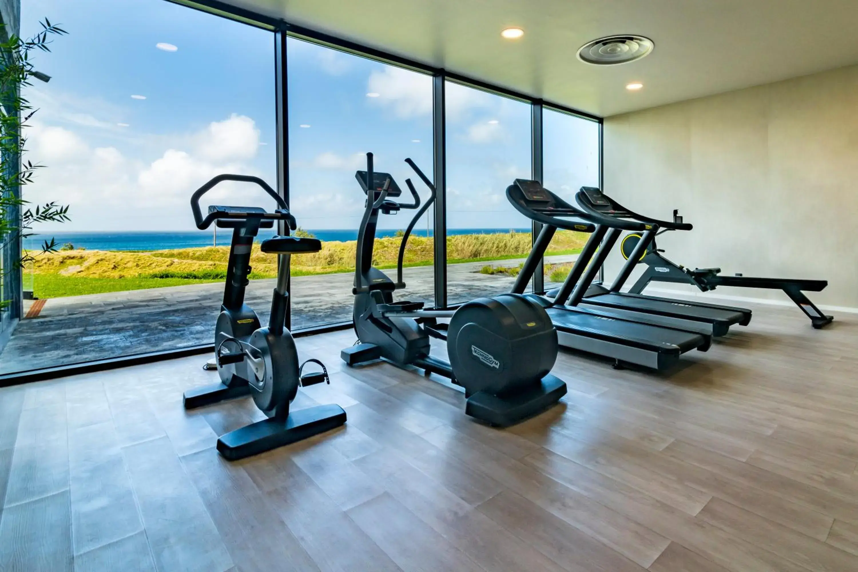 Fitness centre/facilities in Hotel Verde Mar & SPA Fitness centre/facilities in Hotel Verde Mar & SPA