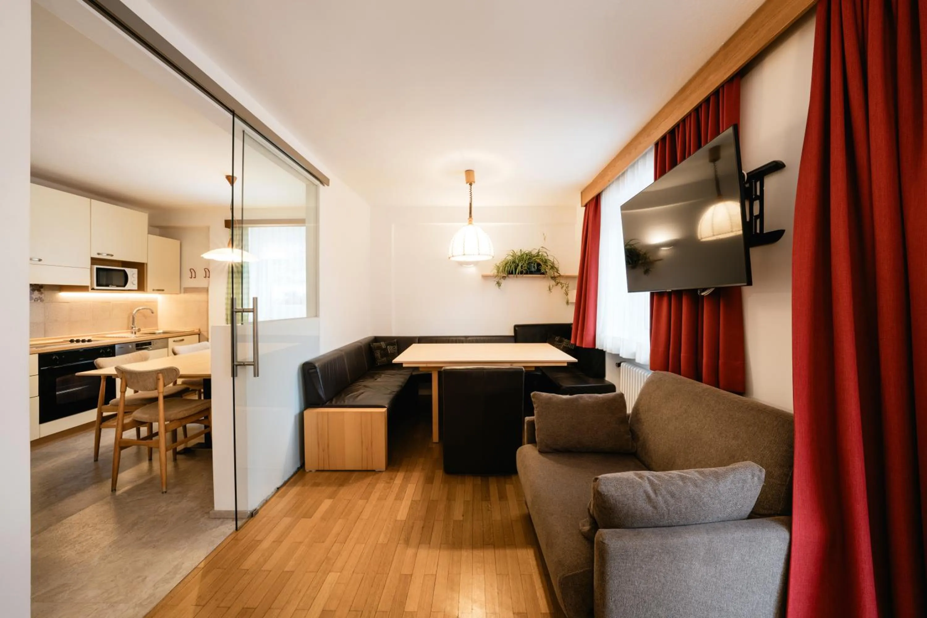 Bed in AppartChalet LA RONDULA - 100m from Seceda