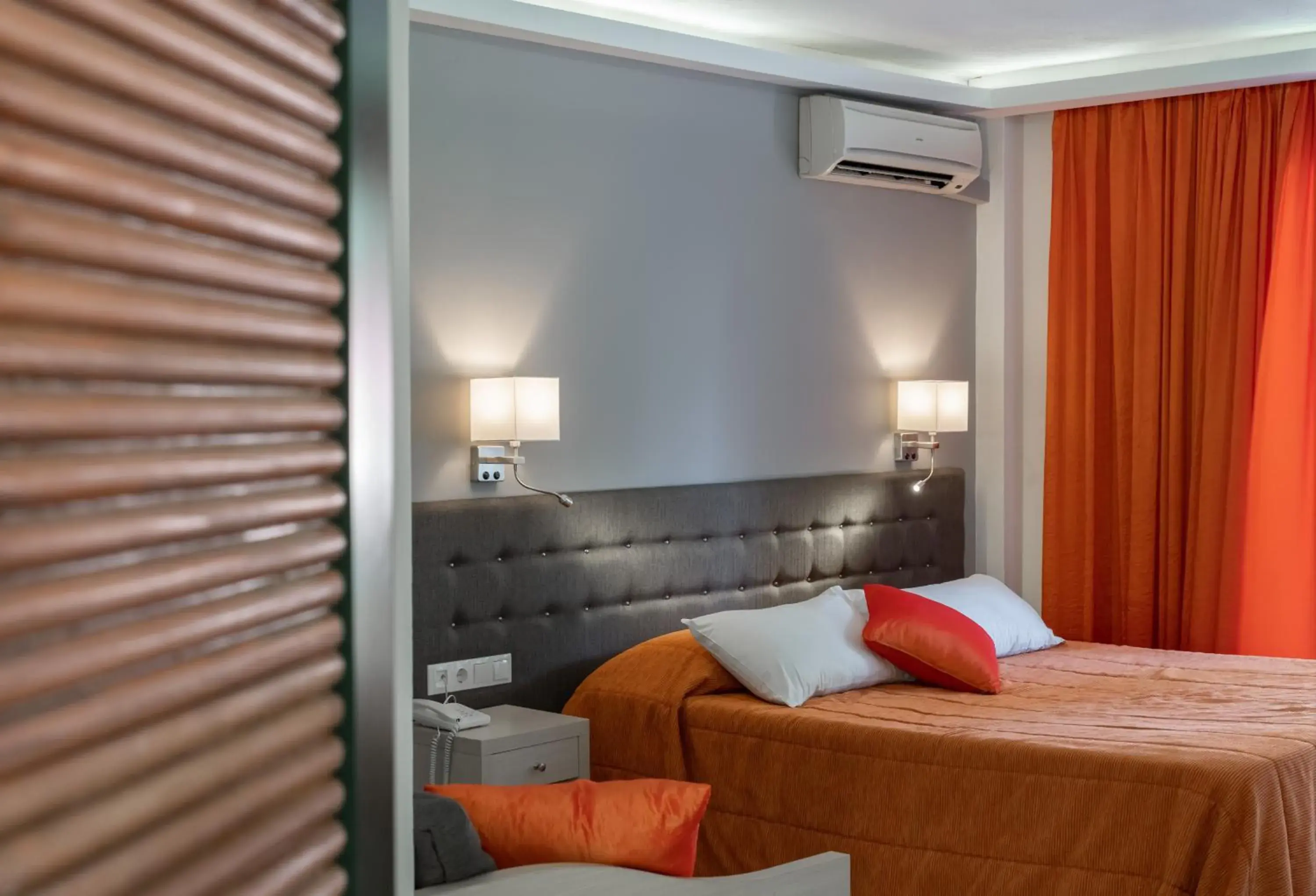 Photo of the whole room, Bed in Mareblue Beach Photo of the whole room, Bed in Mareblue Beach