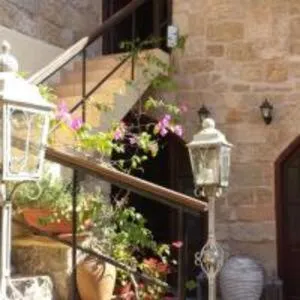 Property building in Petrino