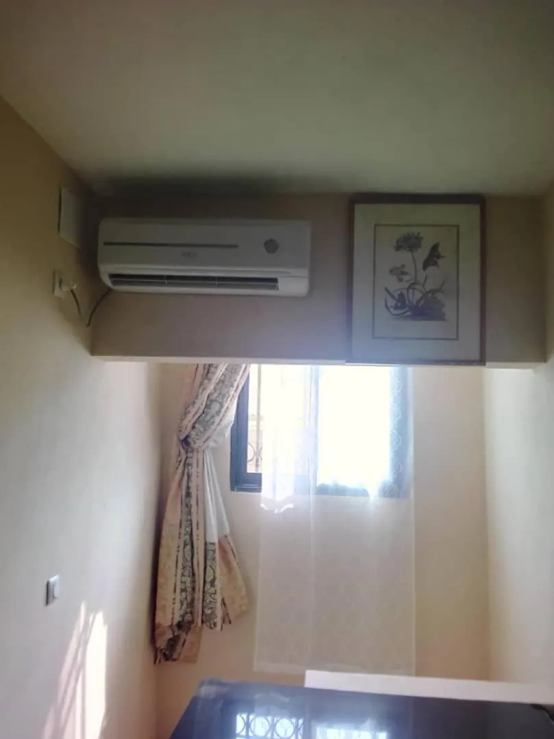 Area and facilities in International Hotel, Yaoundé