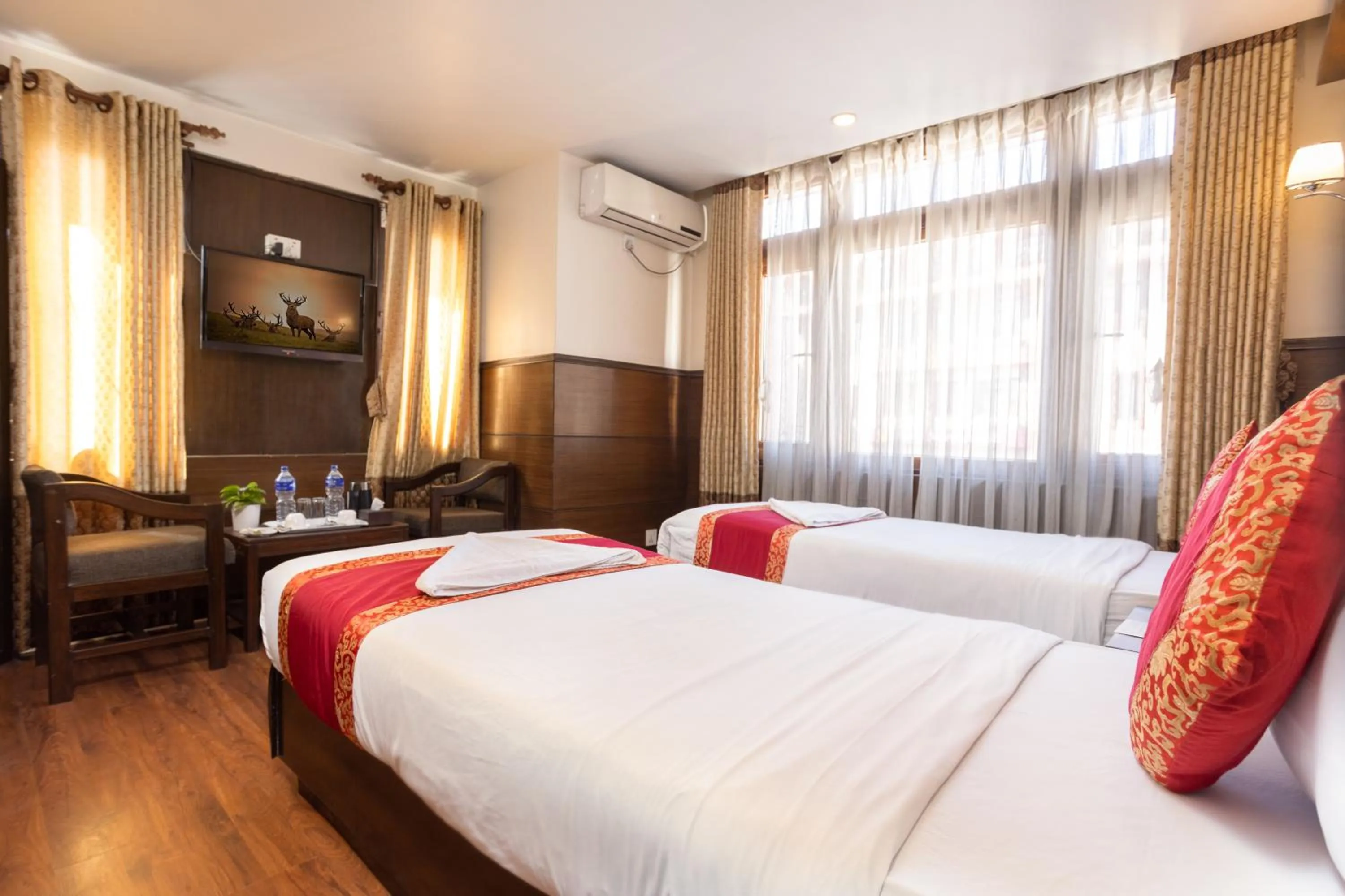 TV and multimedia, Bed in Hotel Buddha