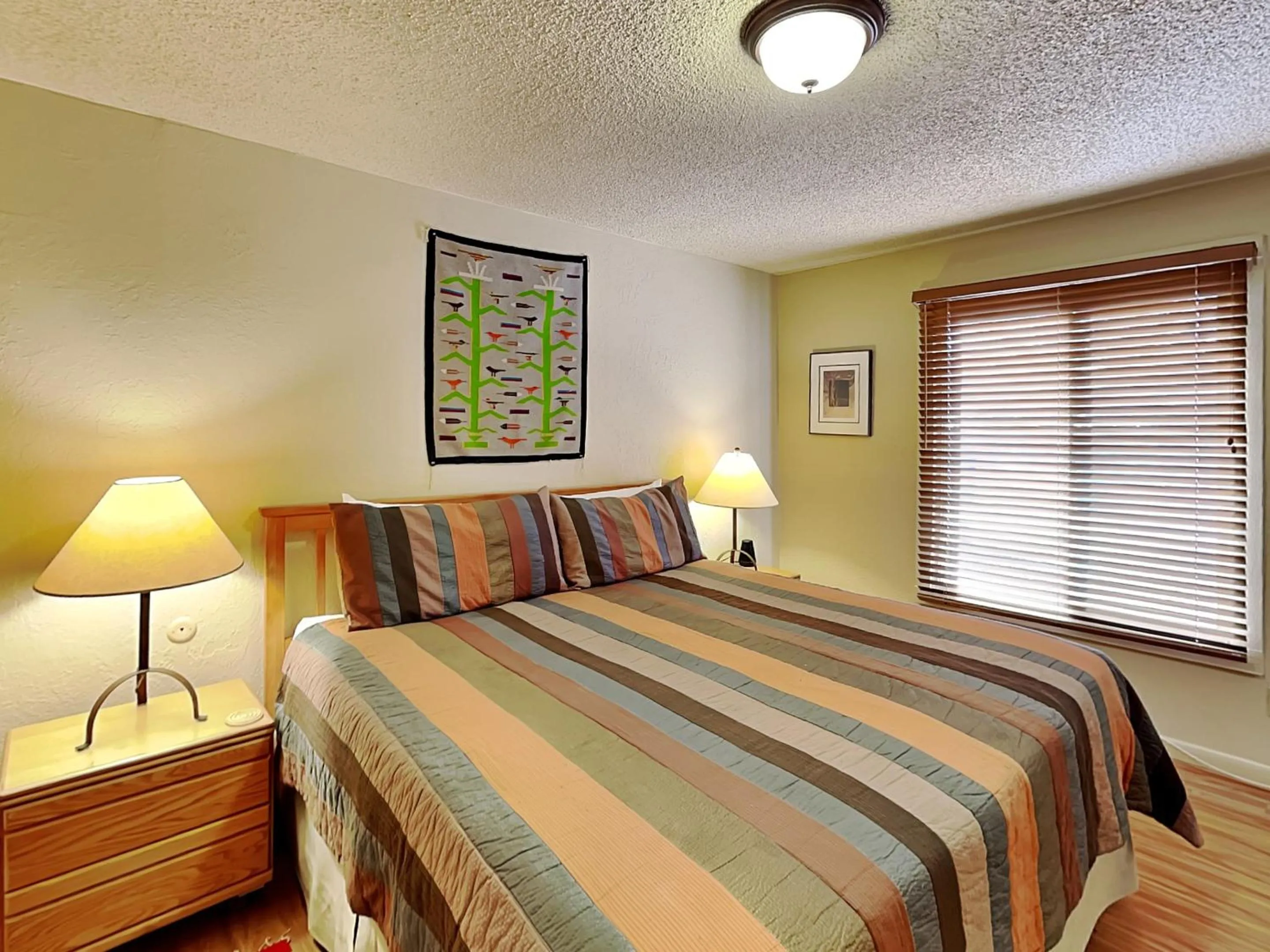 Bed in Artist Road #30