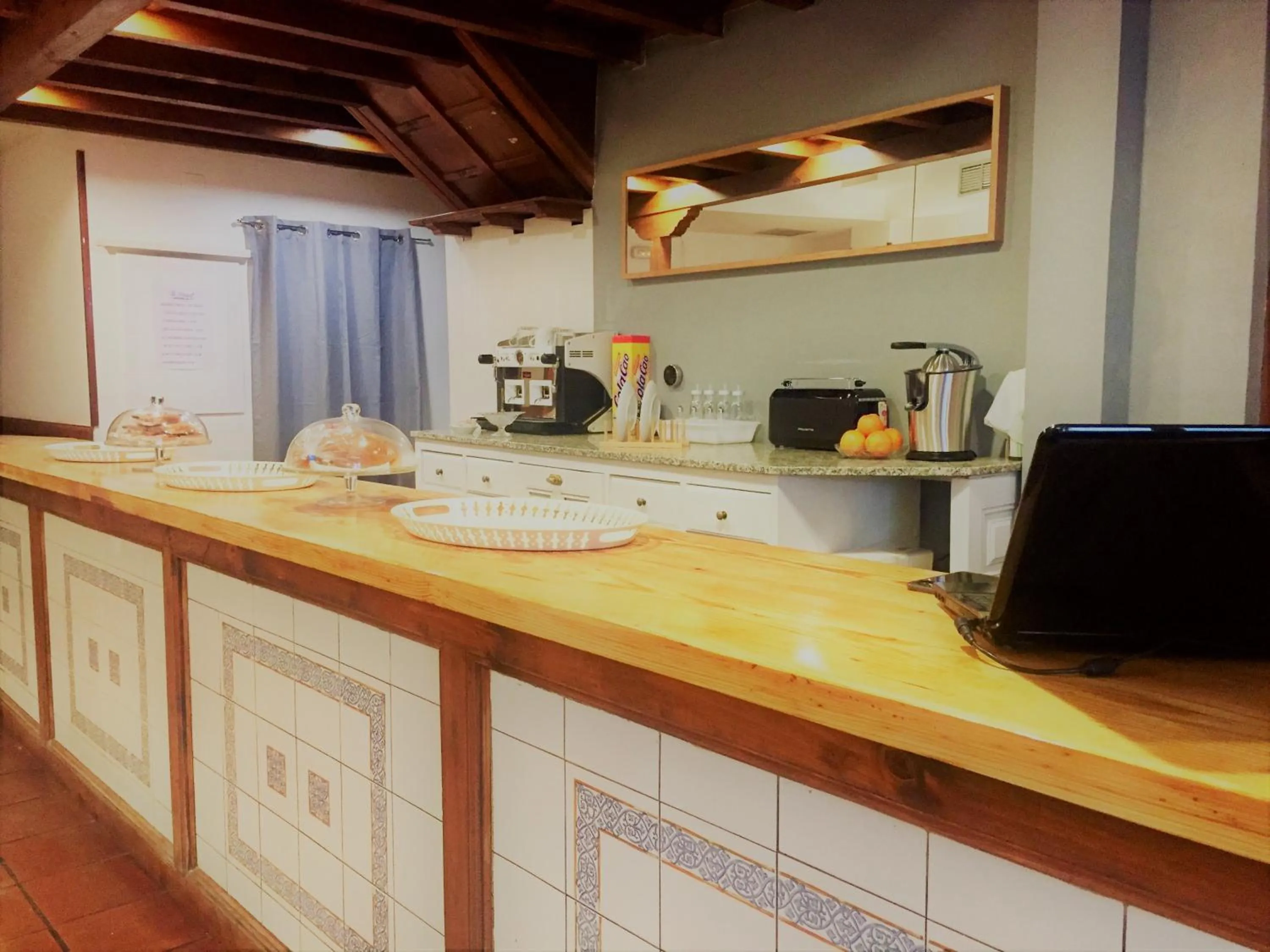 Lounge or bar in Hotel Rural Tia Margot