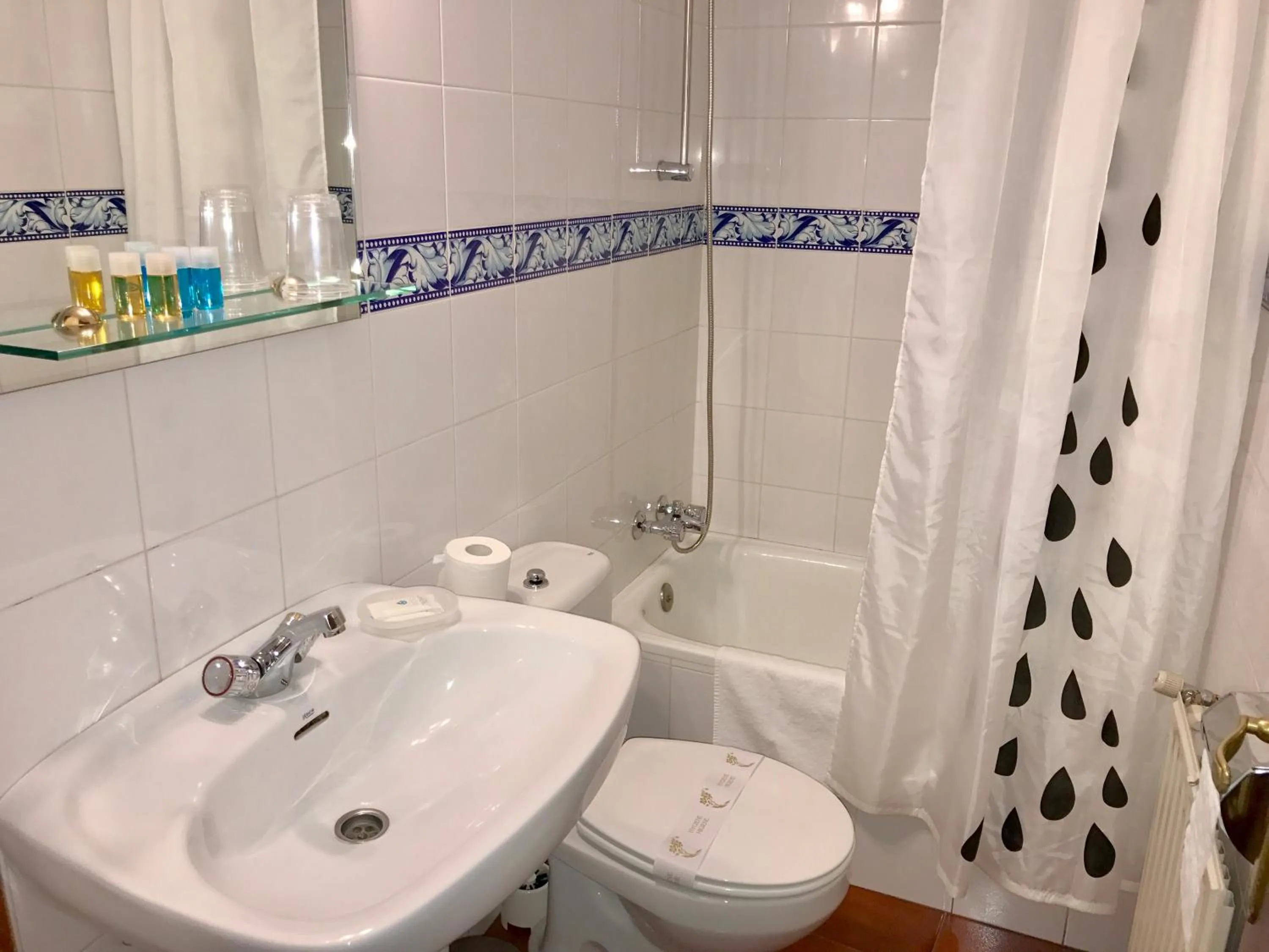 Bathroom in Hotel Rural Tia Margot