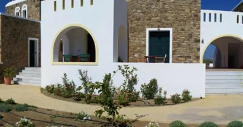 Property building in Plaka Hotel II Property building in Plaka Hotel II