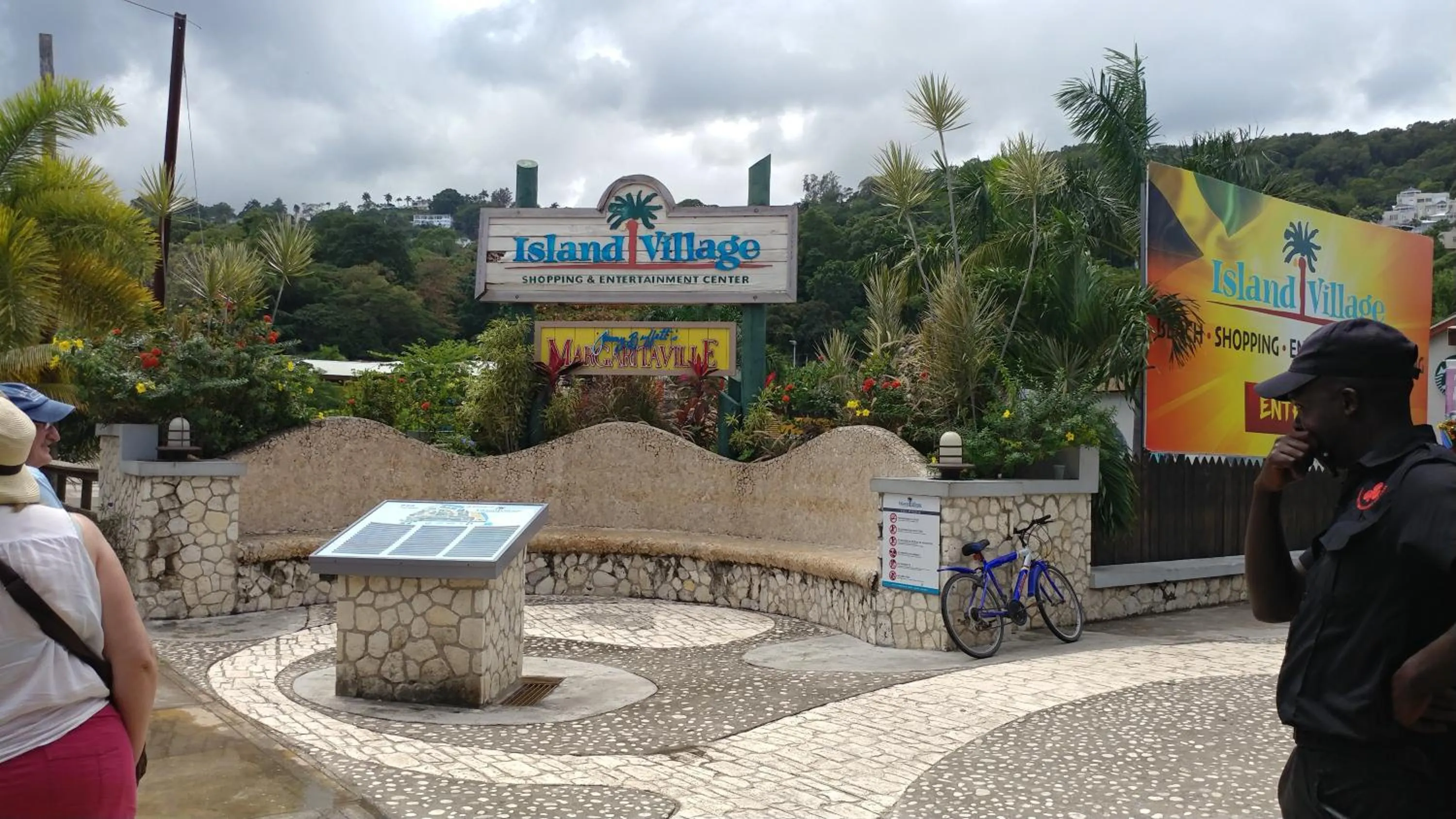 Restaurant/places to eat in SandCastles # E26