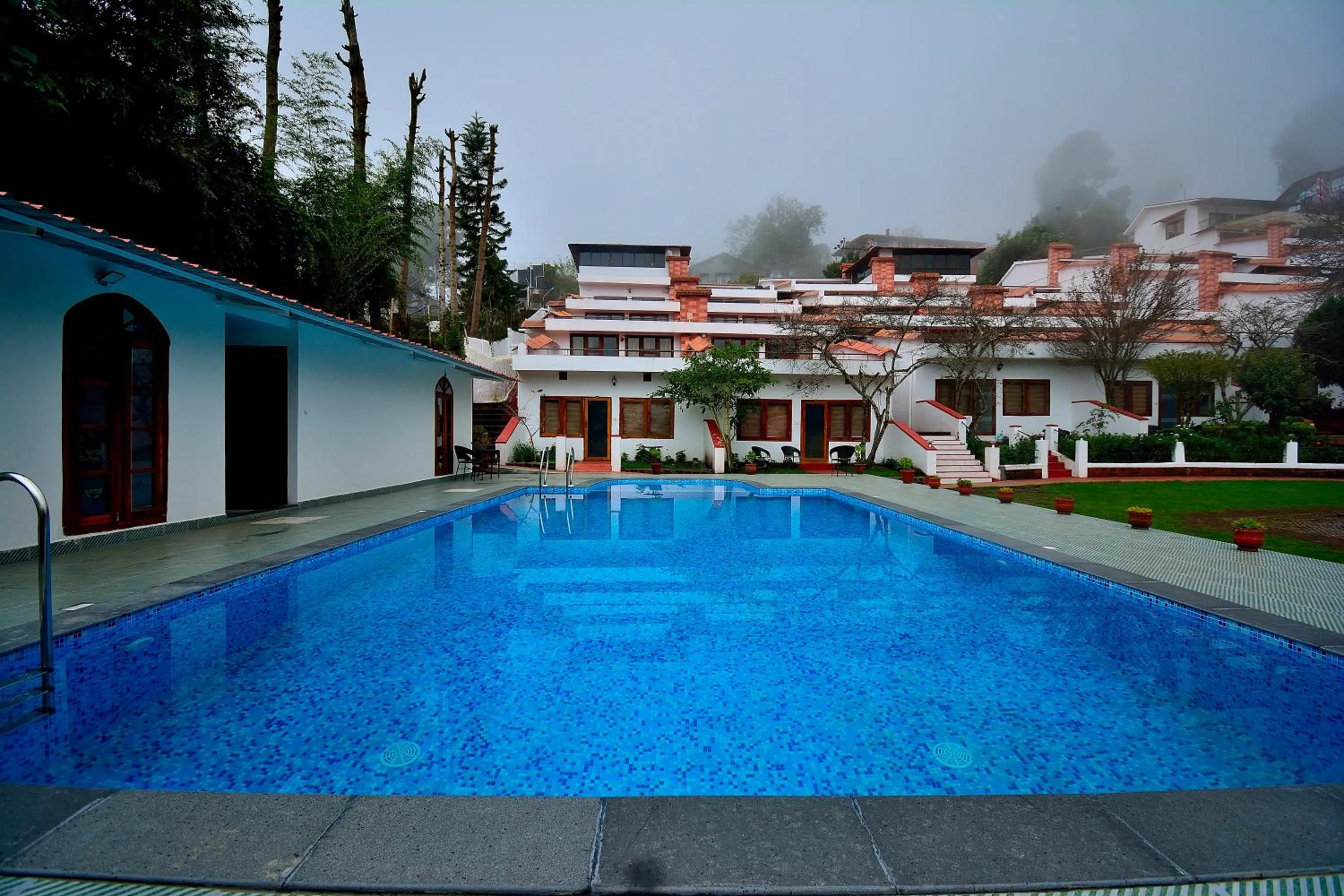 Swimming pool in Kodai Resort Hotel, Kodaikanal