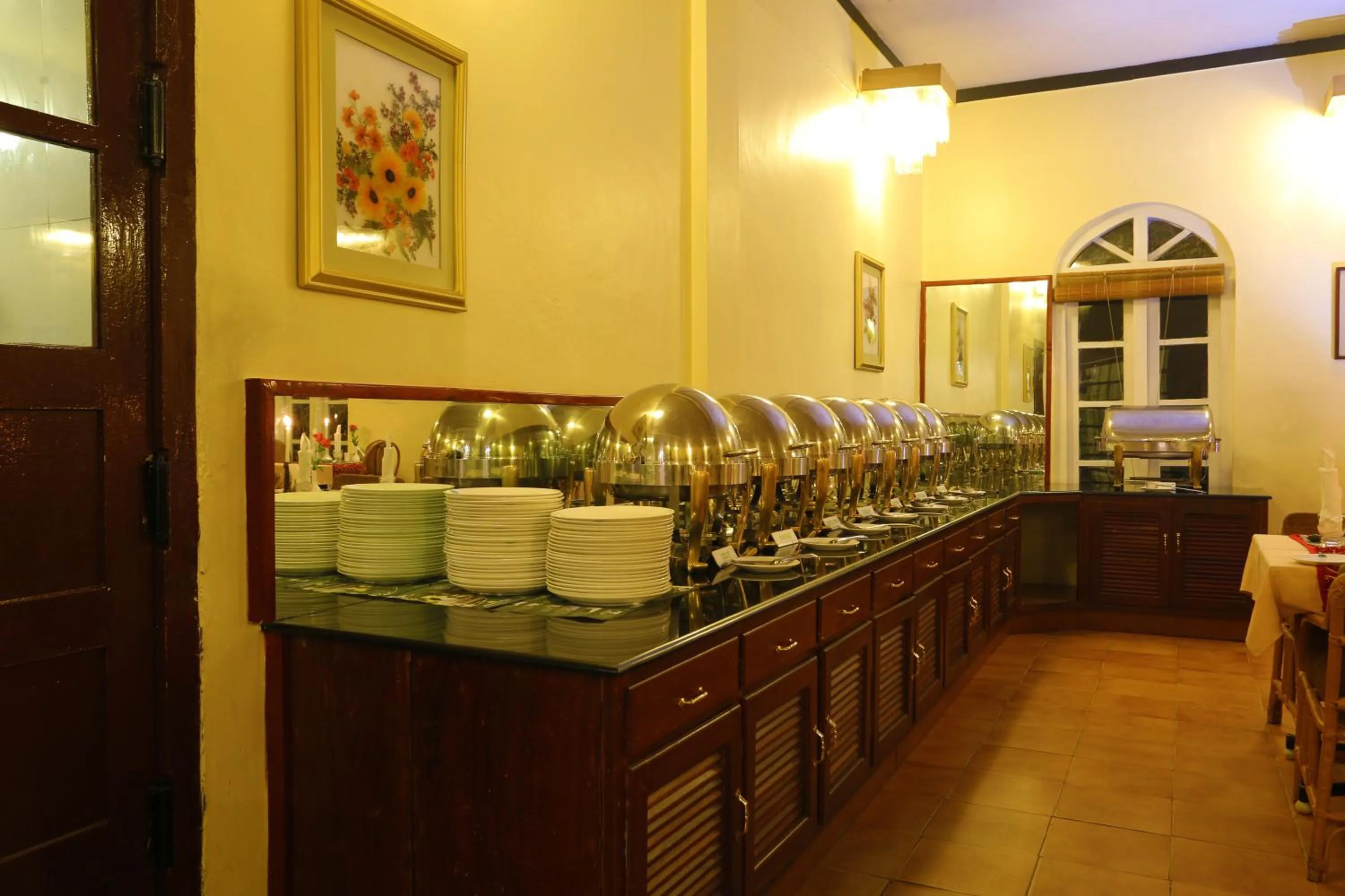 Breakfast in Kodai Resort Hotel, Kodaikanal